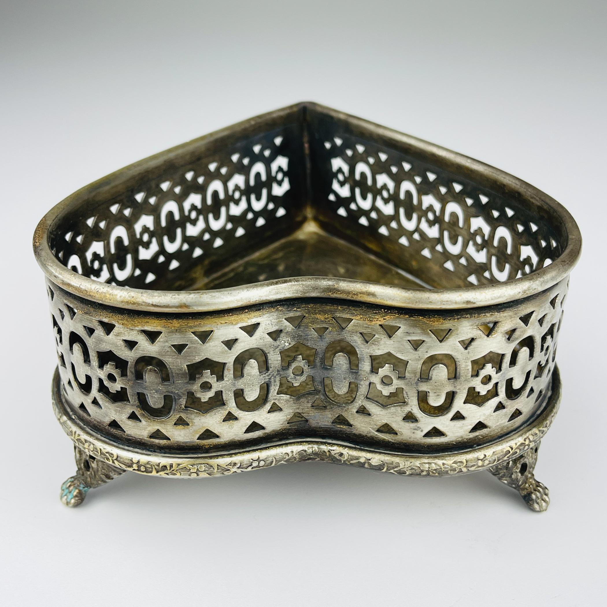 Original Silver Plated Basket or Candy Stand By Jordan, Sheffield, England, 1950 5