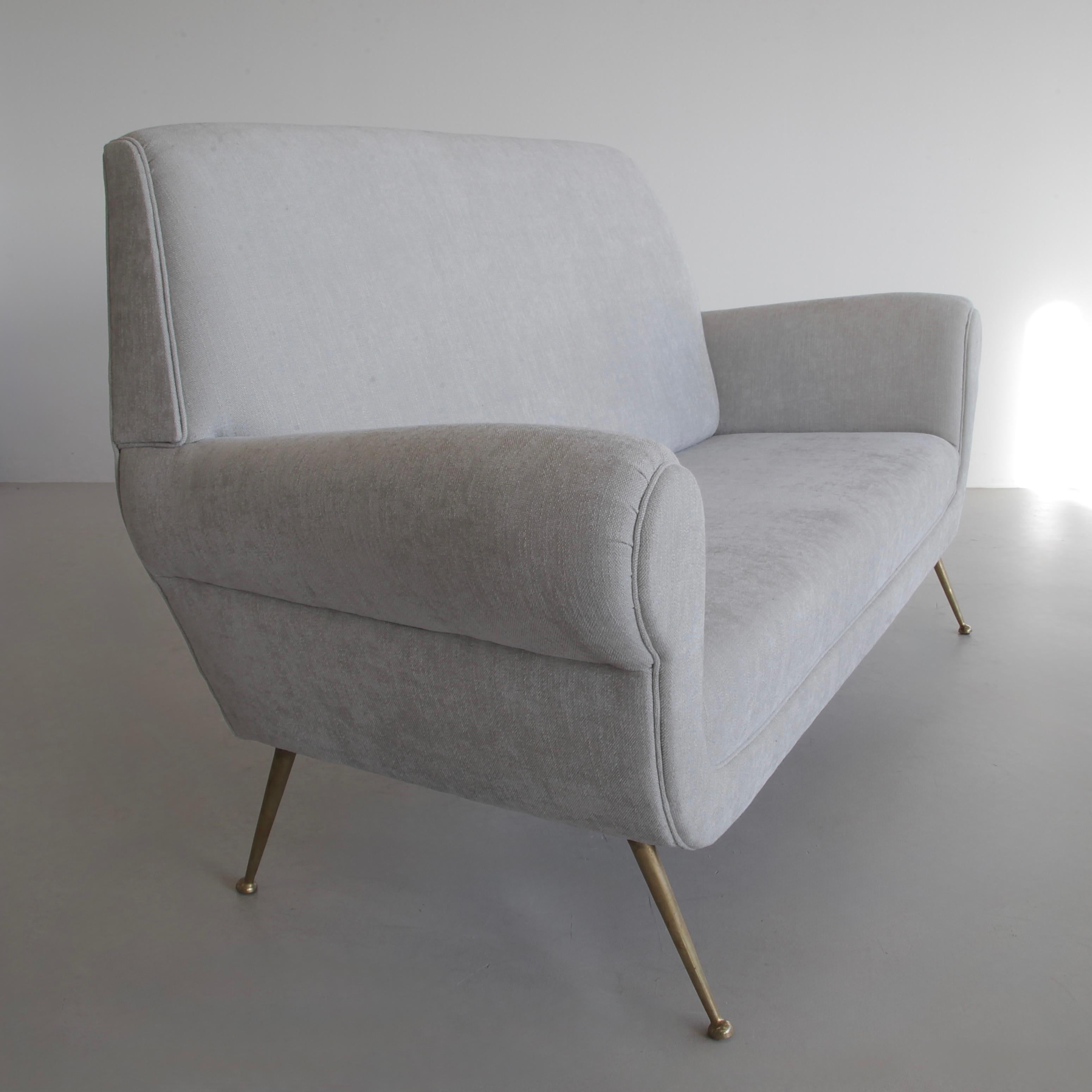 Originales Sofa von Gigi RADICE für MINOTTI, 1960er Jahre (Mitte des 20. Jahrhunderts) im Angebot