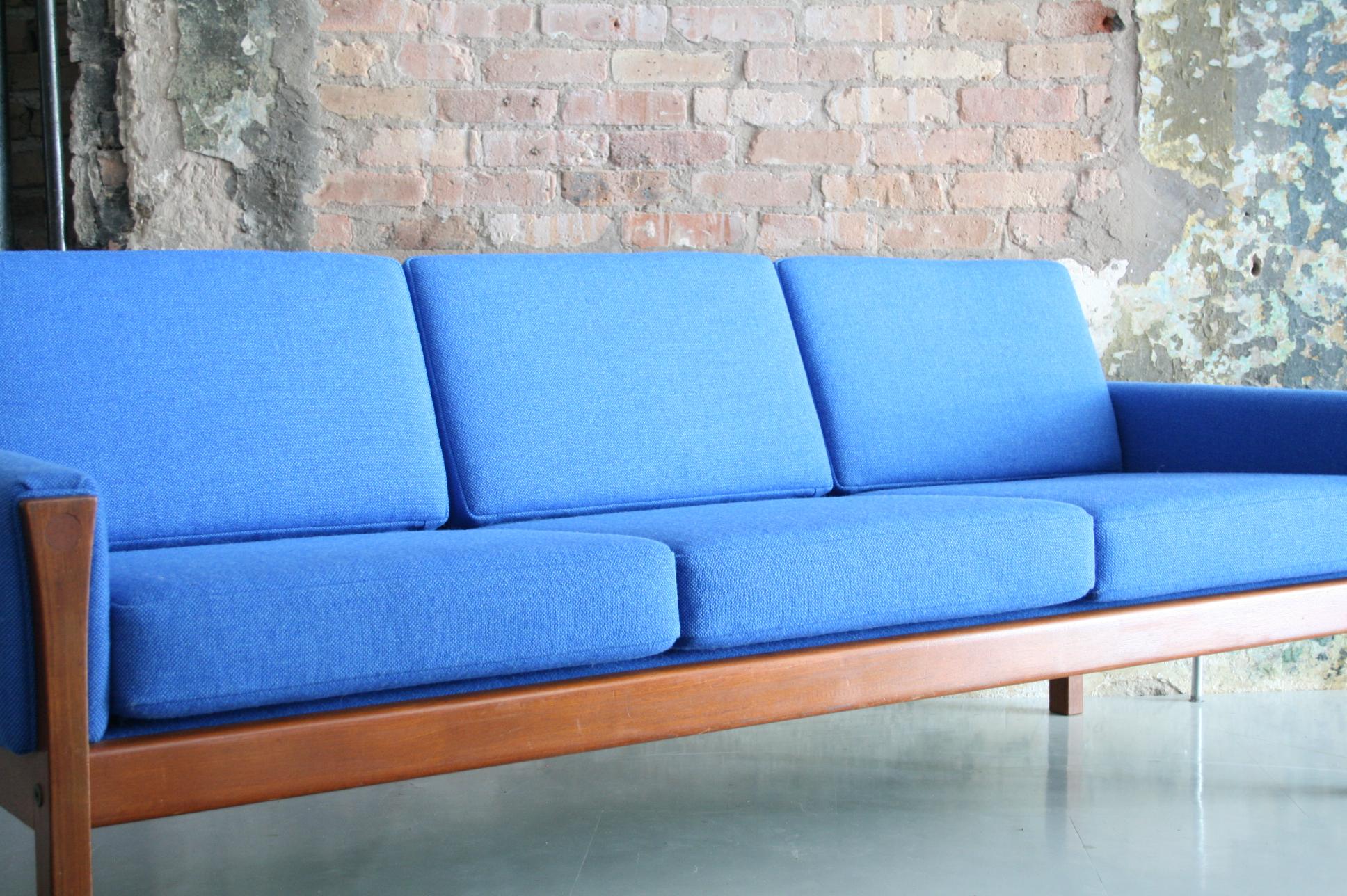 Original Sofa by Hans Wegner for Carl Hansen & Son 1960, Denmark 1