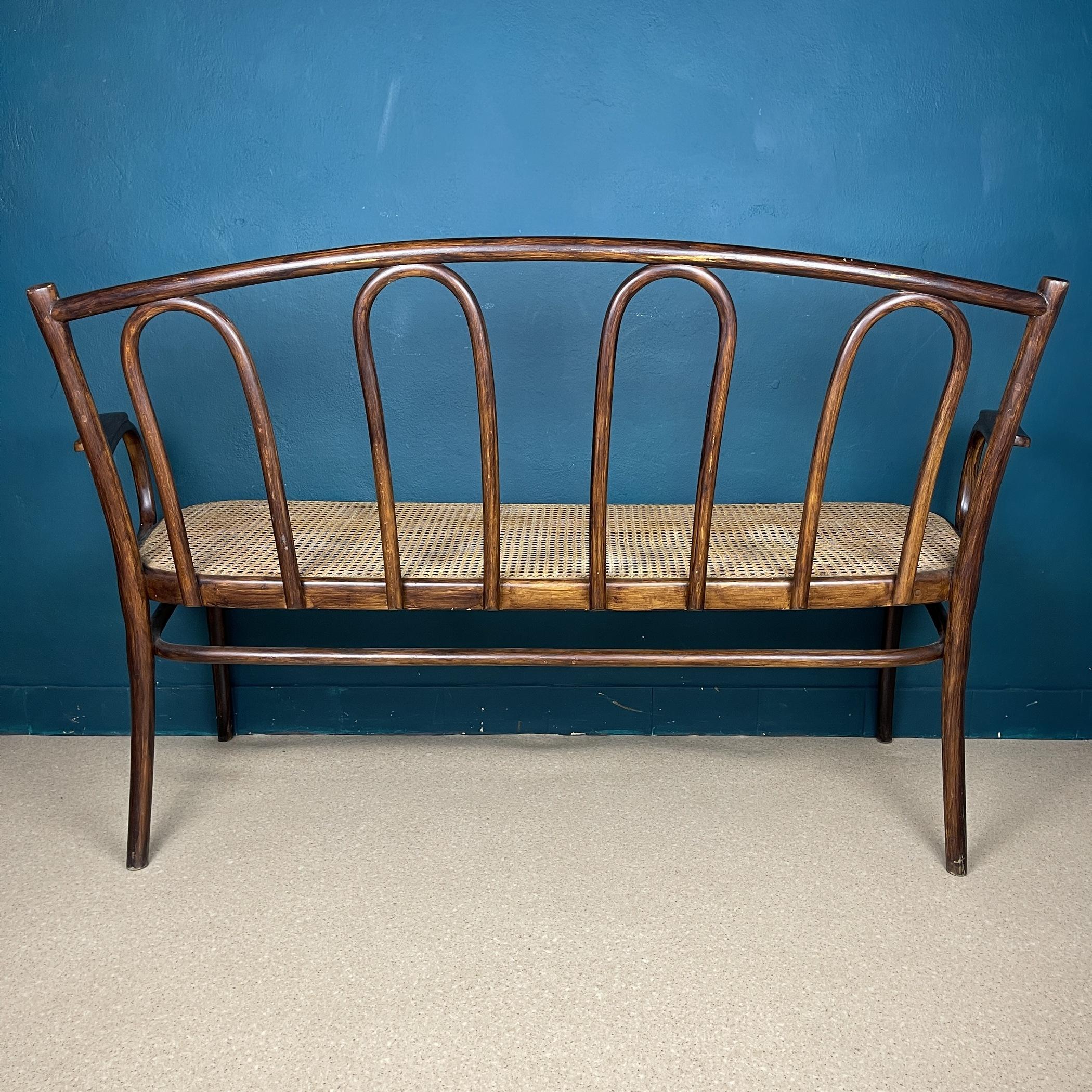 Wood Original Sofa Canape Nr. 56 by Gebrüder Thonet Vienna Austria 1930s For Sale