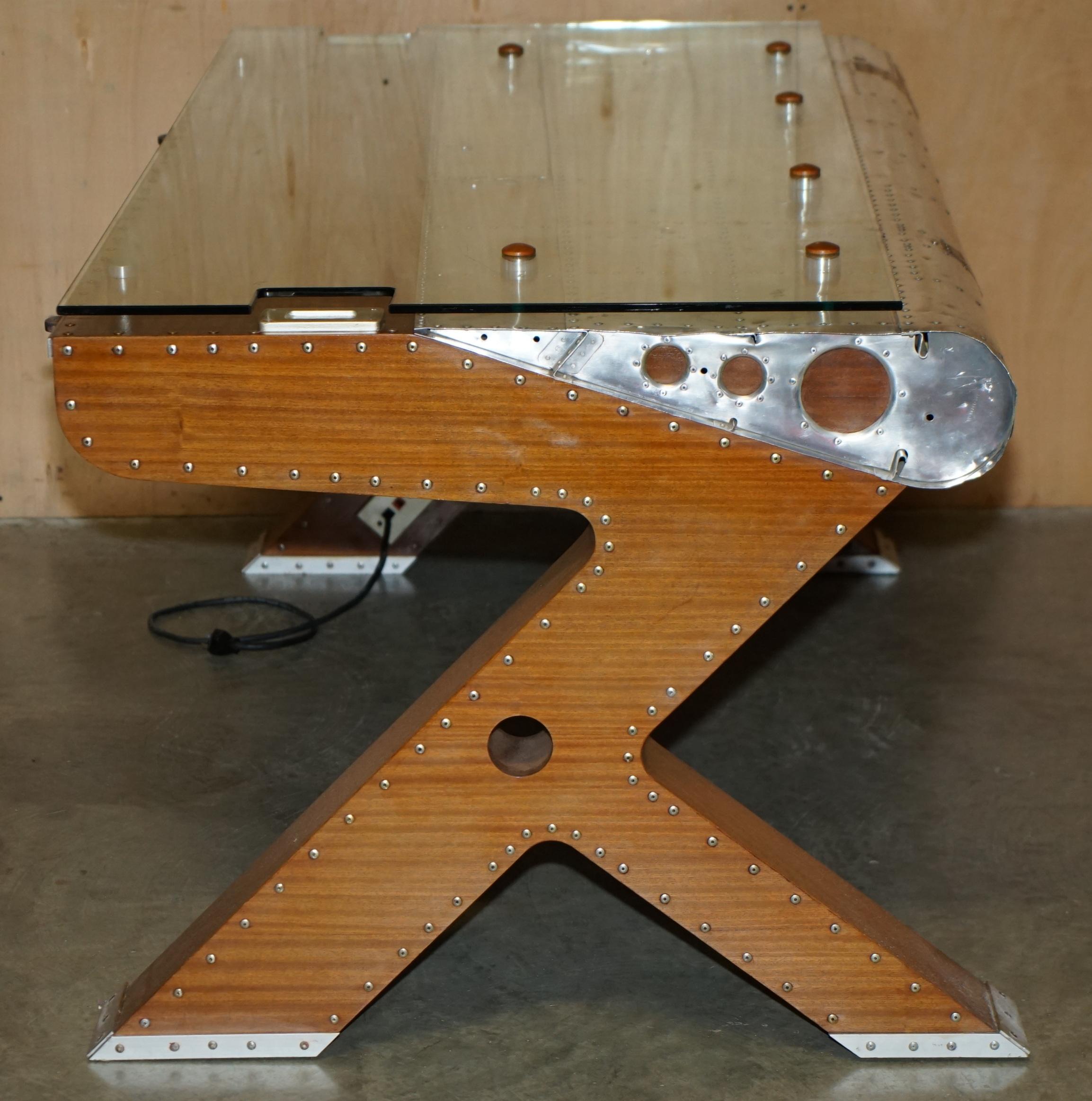 ORIGINAL STAMPED GIANCARLO DE ASTIS T-28 A TROJAN AEROPLANE WiNG AVIATOR DESK For Sale 7