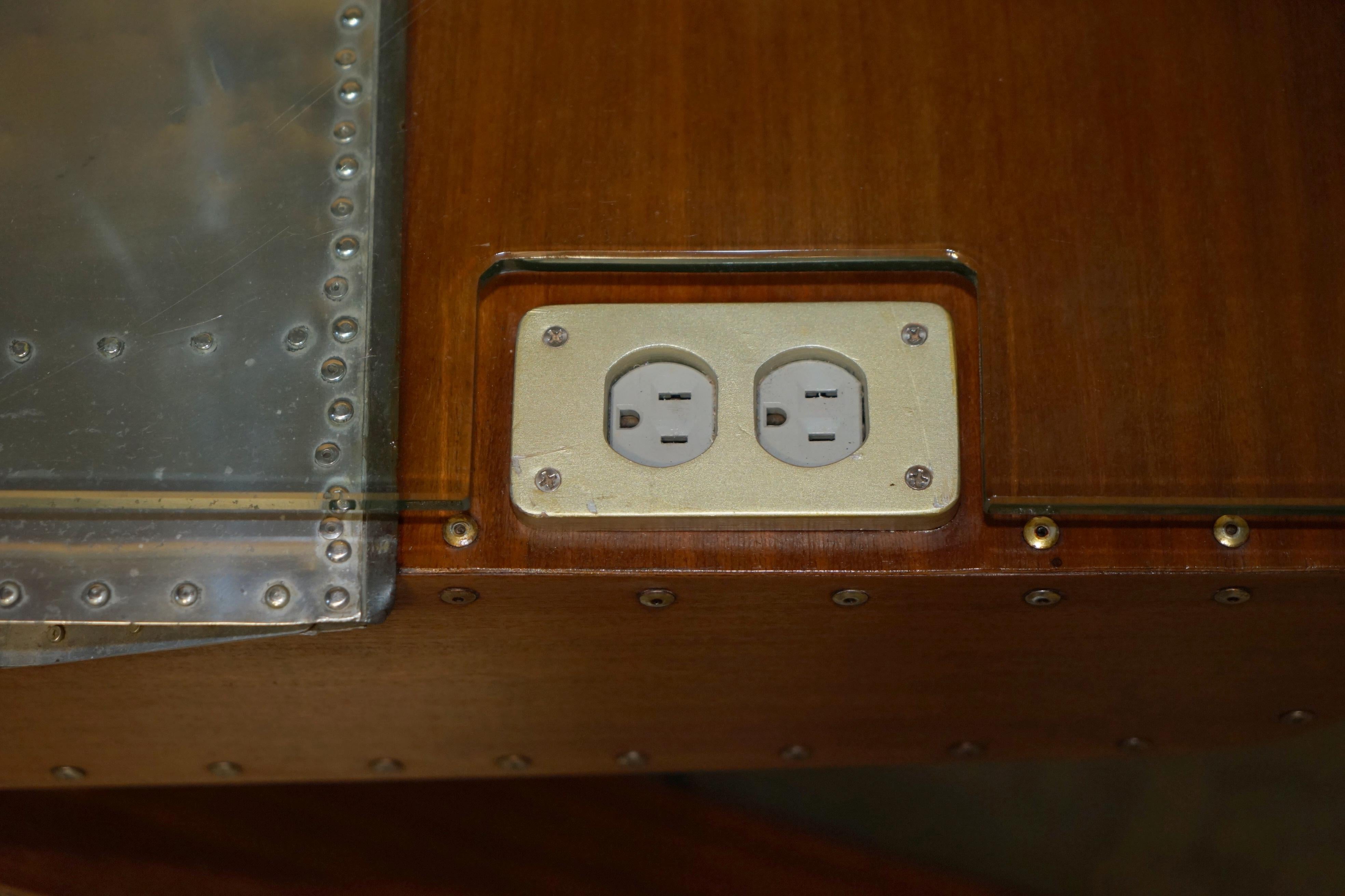 ORIGINAL STAMPED GIANCARLO DE ASTIS T-28 A TROJAN AEROPLANE WiNG AVIATOR DESK For Sale 1