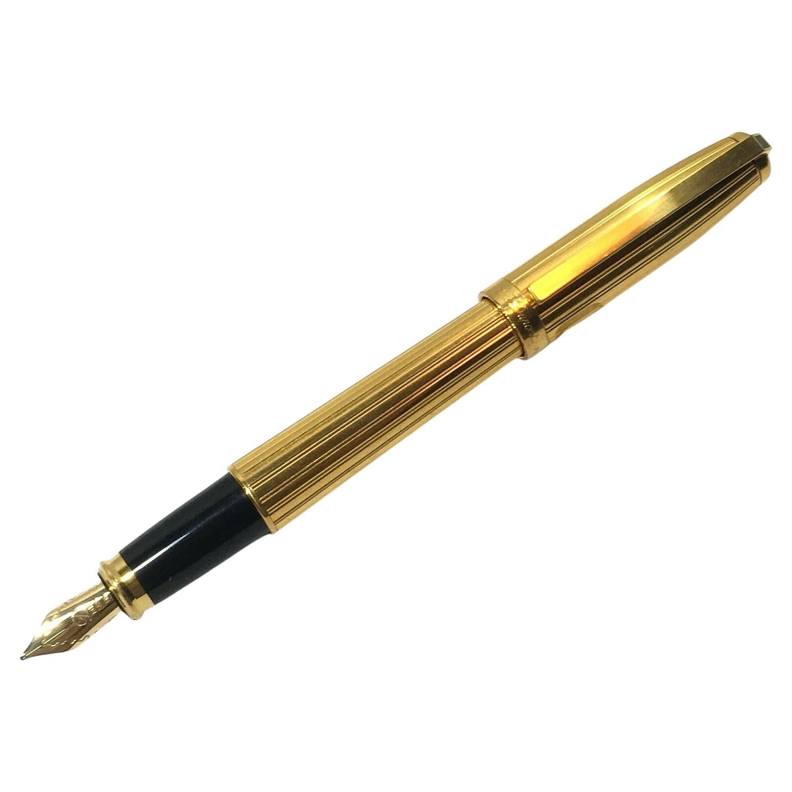 Original S.T.Dupont Fidelio Gold Filled Fountain Pen, France, 14K MediumNIB  For Sale at 1stDibs