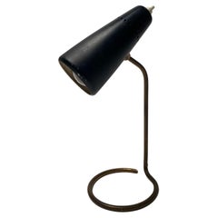 Lampada da tavolo originale Stilnovo, ottone e metallo, Italia anni '50