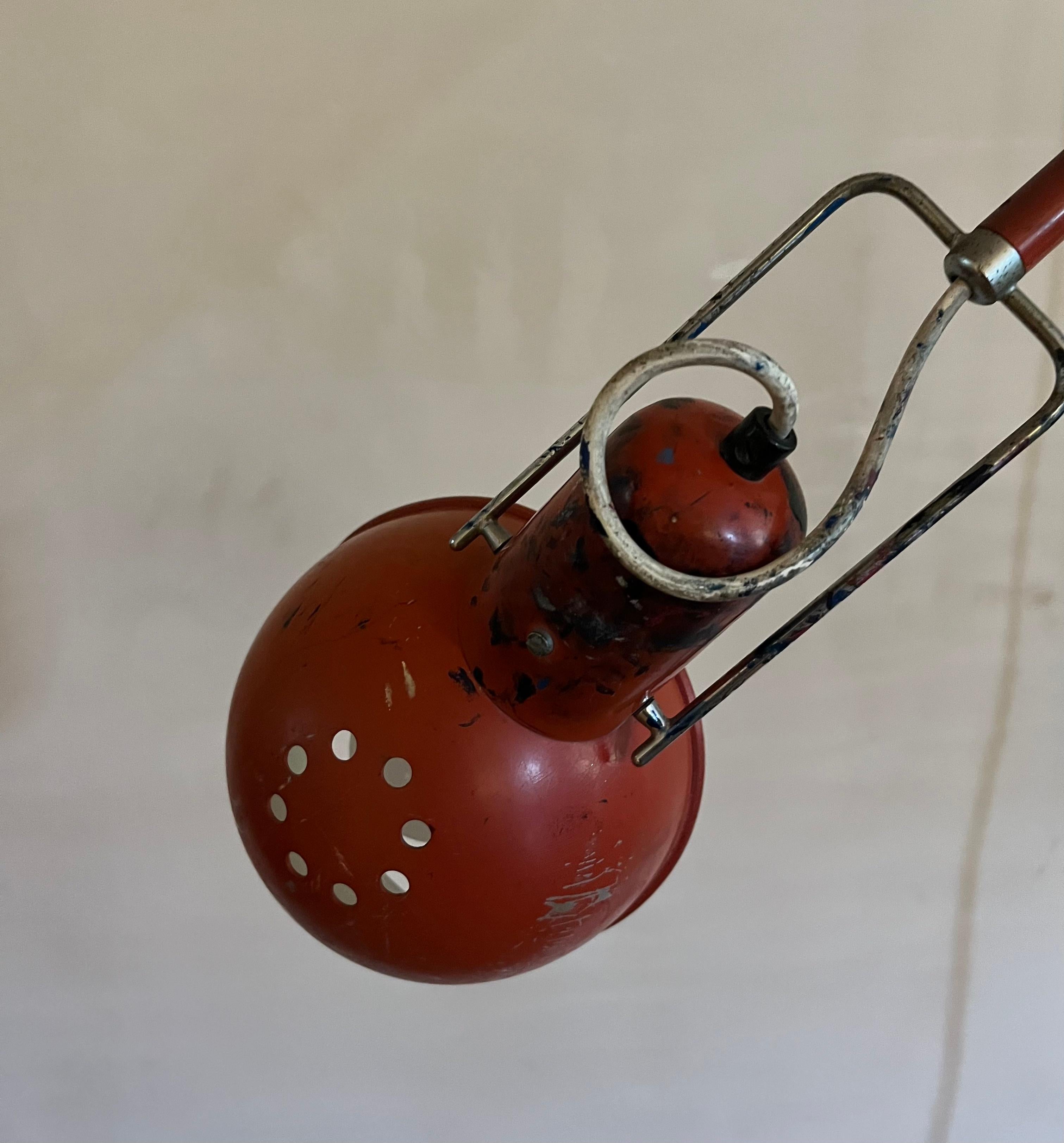 20th Century Original swing arm wall light by Paolo Rizzatto Model 265 produced by Arteluce.