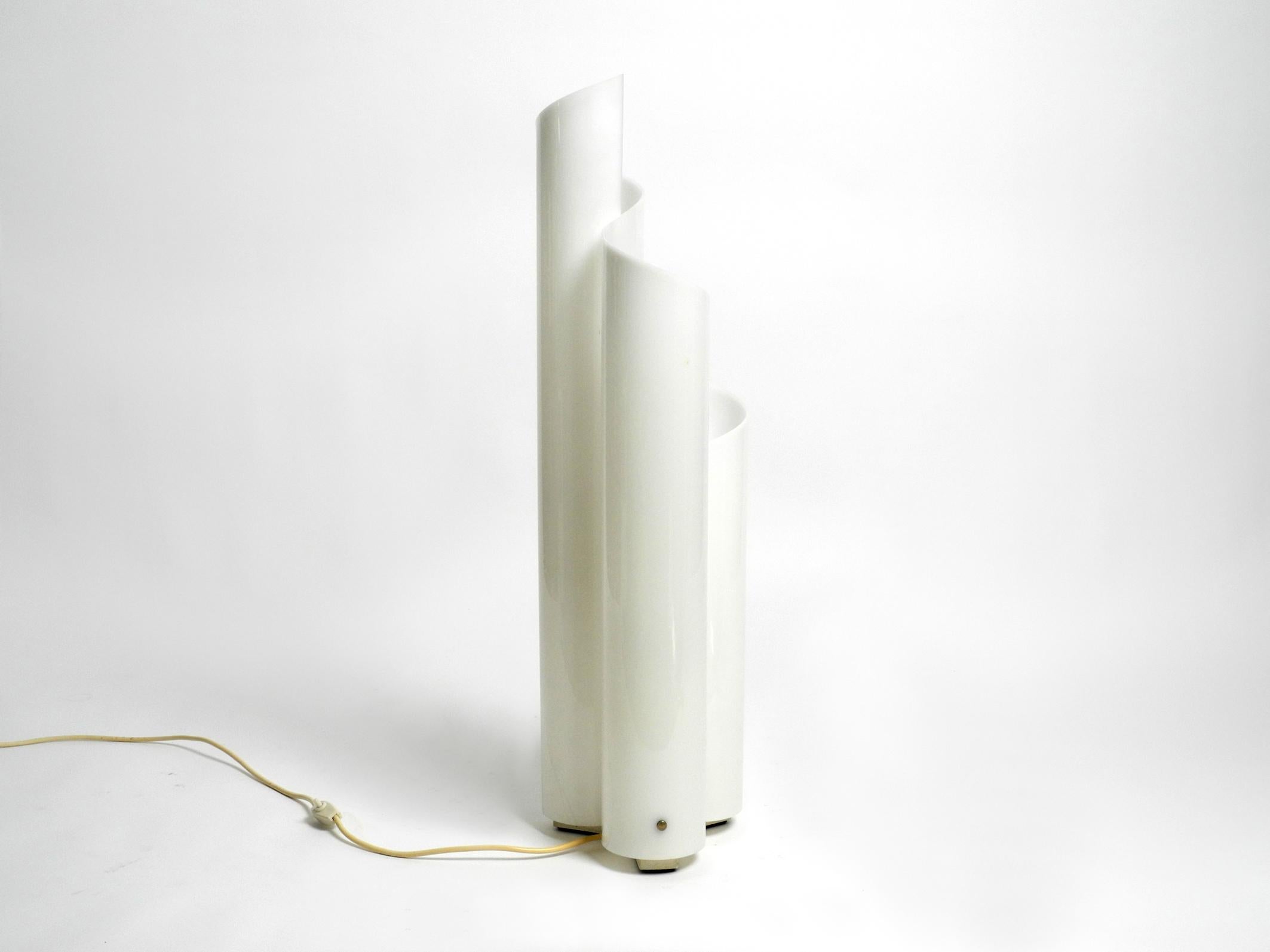 Original table lamp 'Mezzachimera' by Vico Magistretti for Artemide from 1969  4