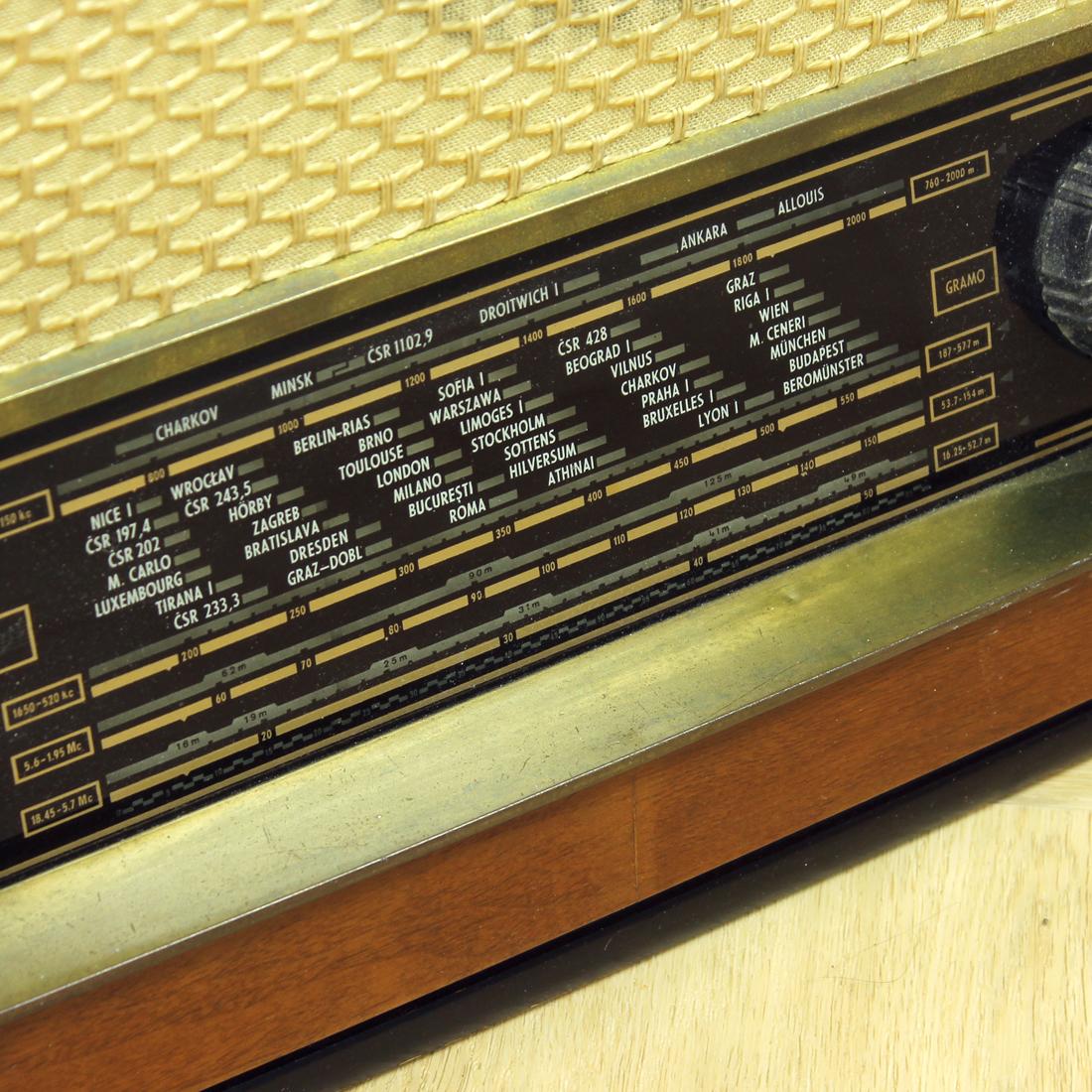 Original Tesla Dirigent Gramoradio, Czechoslovakia, 1956 In Excellent Condition For Sale In Zohor, SK