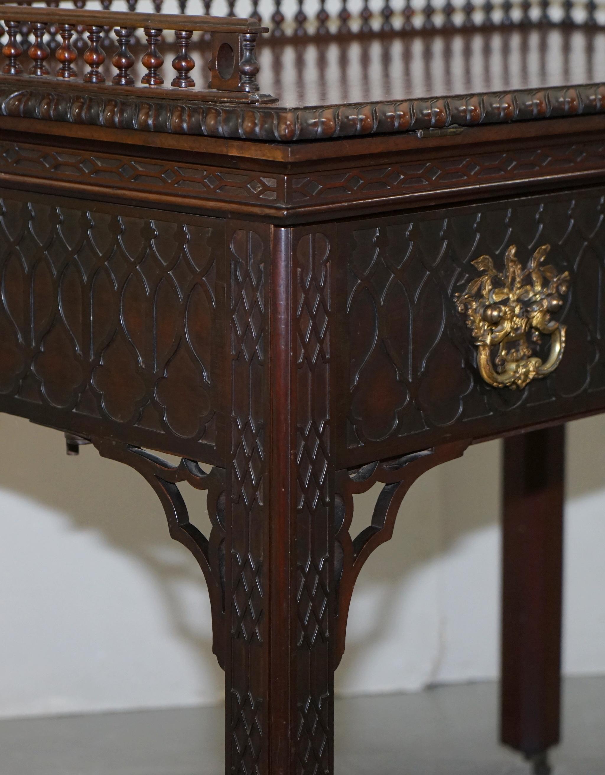 Table de bureau d'architecte en bois dur d'origine Thomas Chippendale George III en vente 4