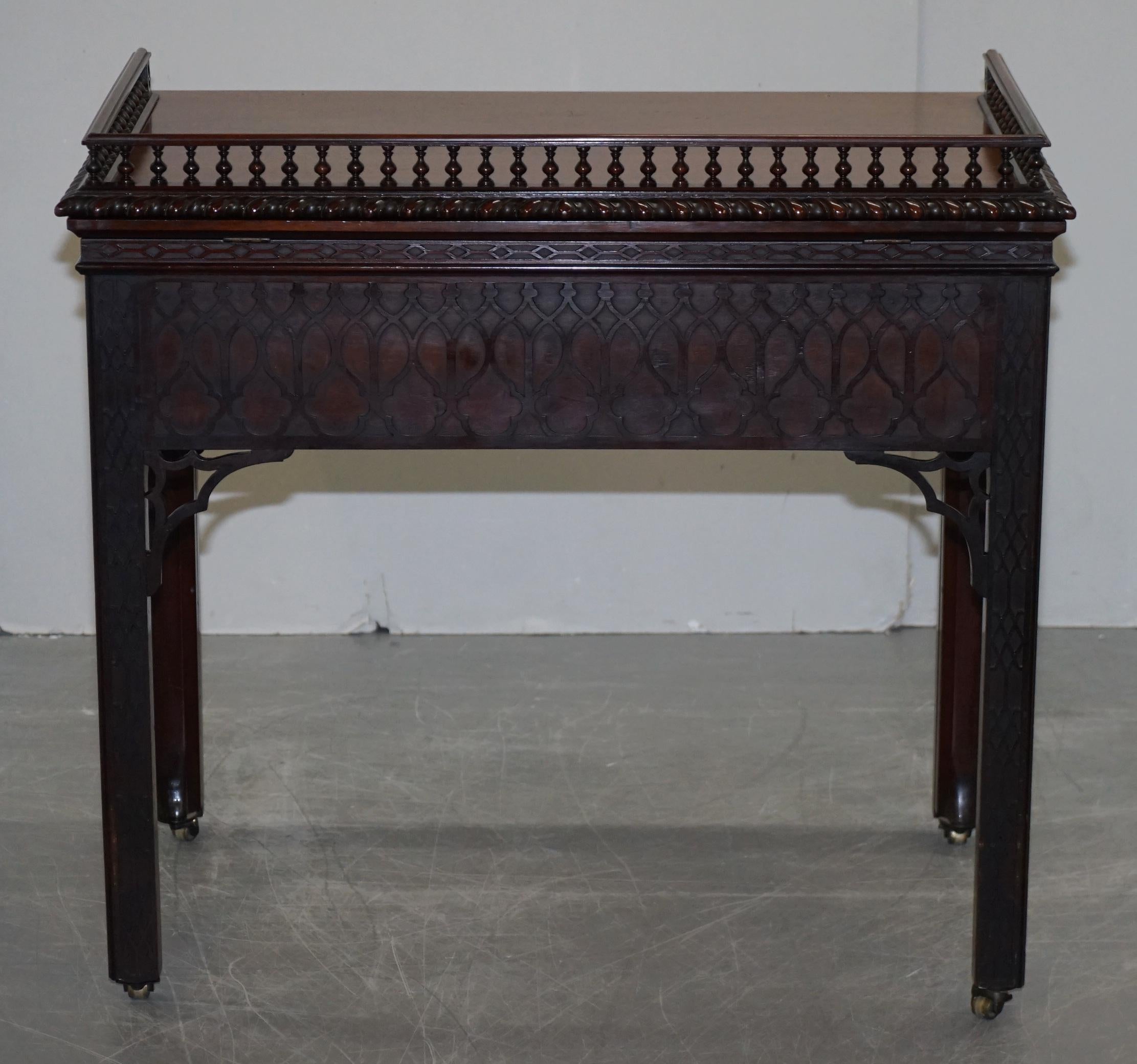 Original Thomas Chippendale George III Hardwood Architect's Work Desk Table For Sale 5