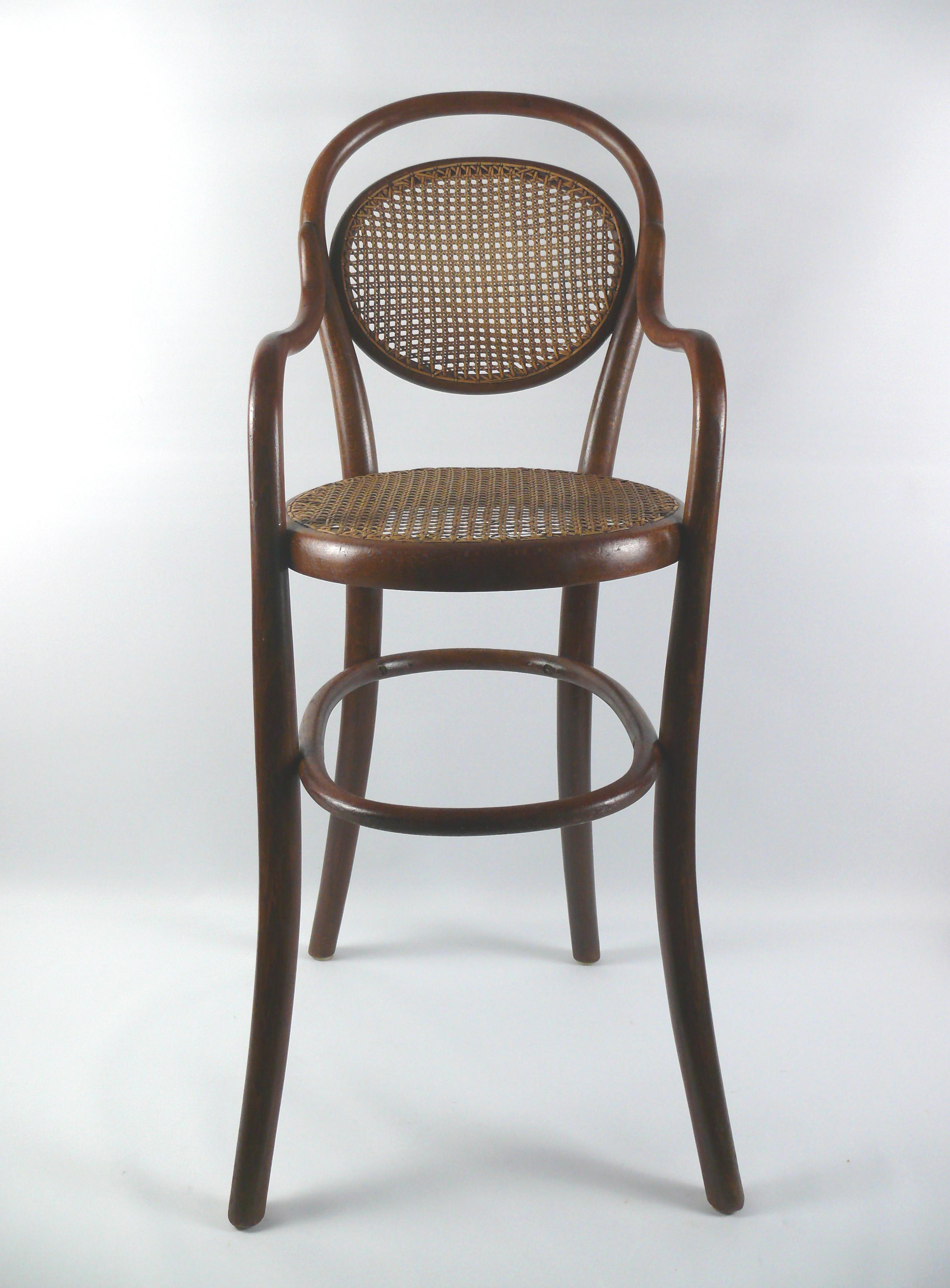 High-quality collector's item: Antique bentwood children chair, Thonet - Vienna, early 20th century. 