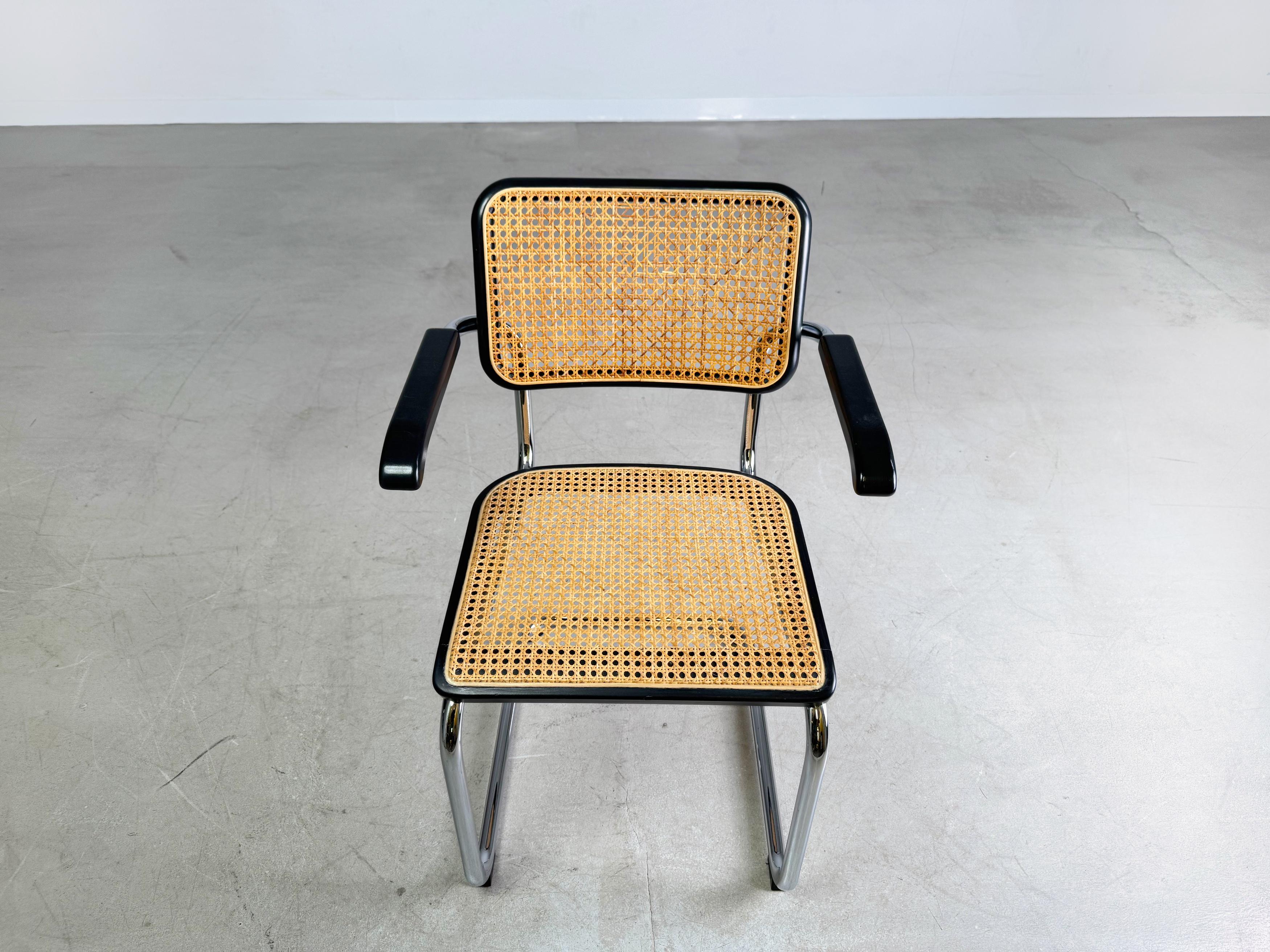 Original Thonet Freischwinger S64V Marcel Breuer Design Stuhl (Korbweide) im Angebot