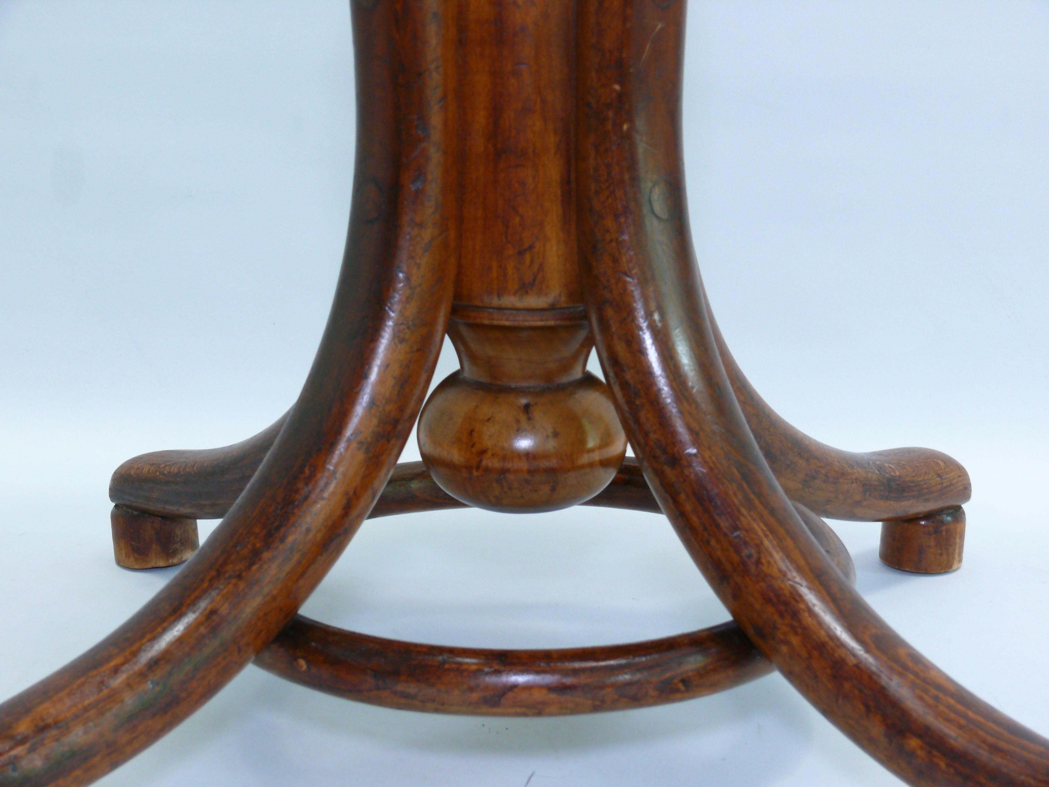 Original Thonet Piano Stool No. 1, Late 19th Century 3