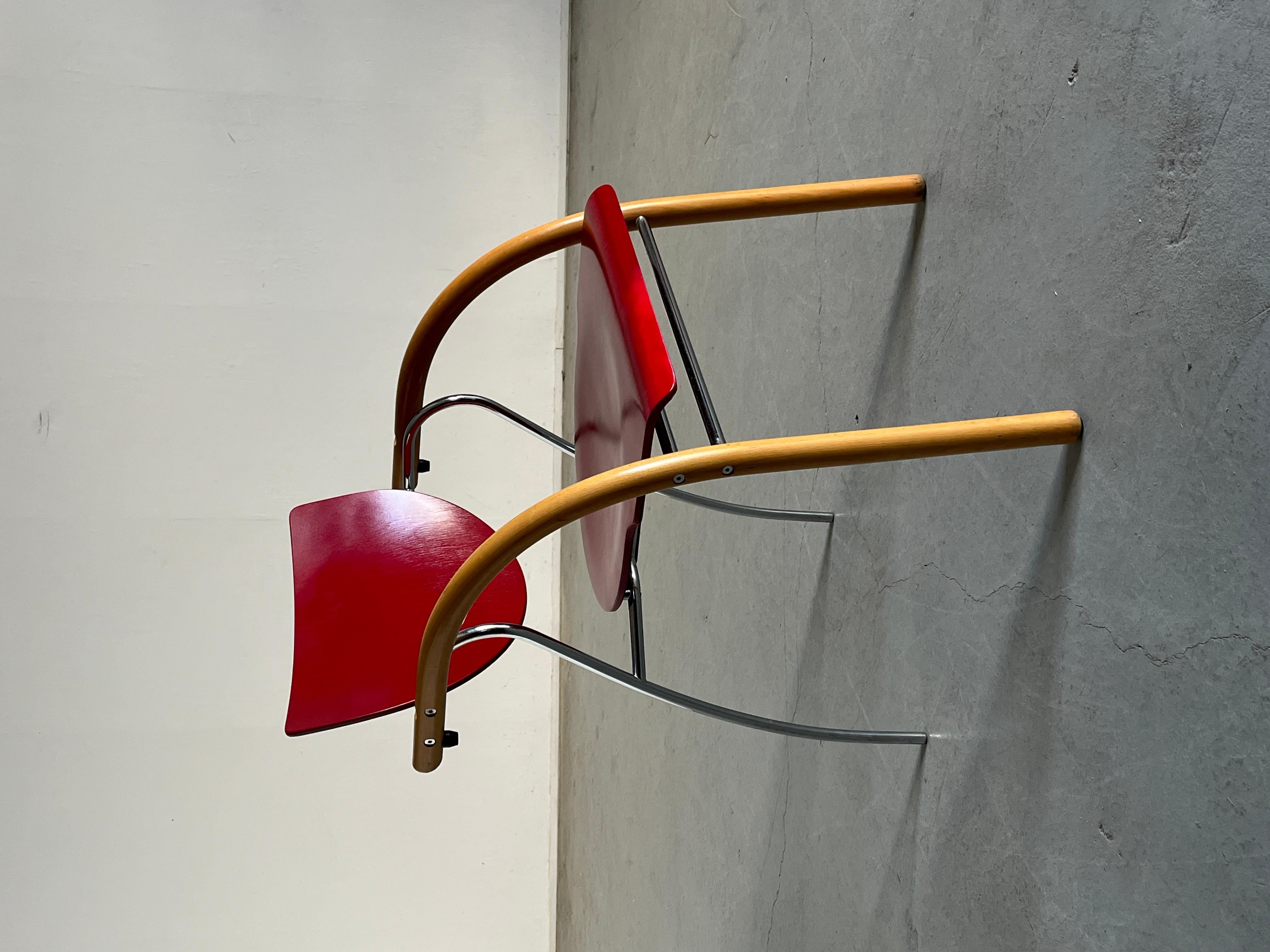 Postmodern Memphis era, original Thonet dining chair. Sculptural, geometrically shaped colourful structure.

Produced by Thonet Vienna during the 1990s.
Signed.

Quality made and in good vintage condition with expected signs of age.
Structurally