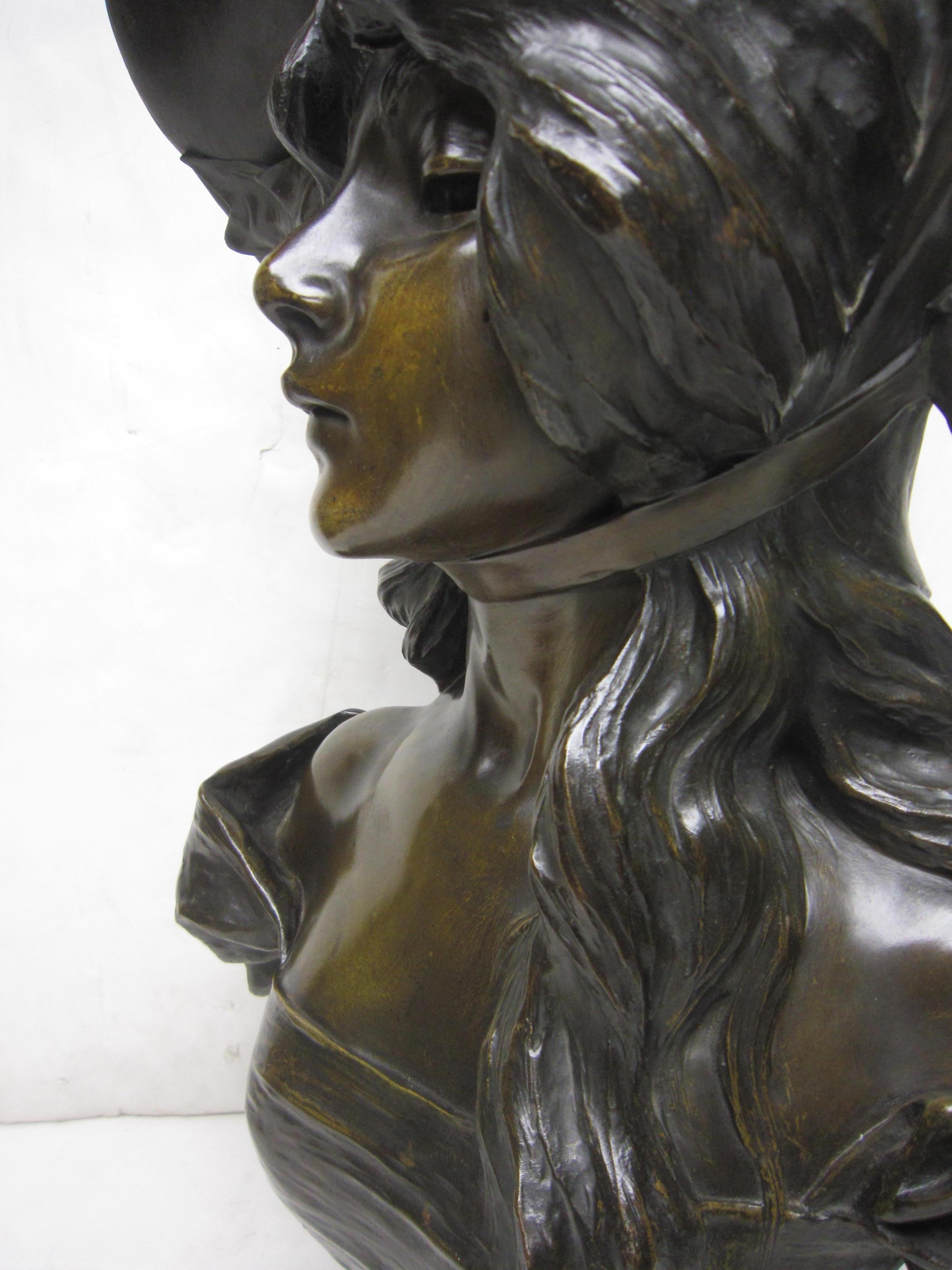 Buste original en bronze de Tiffany représentant une femme signé E. Villanis en vente 5