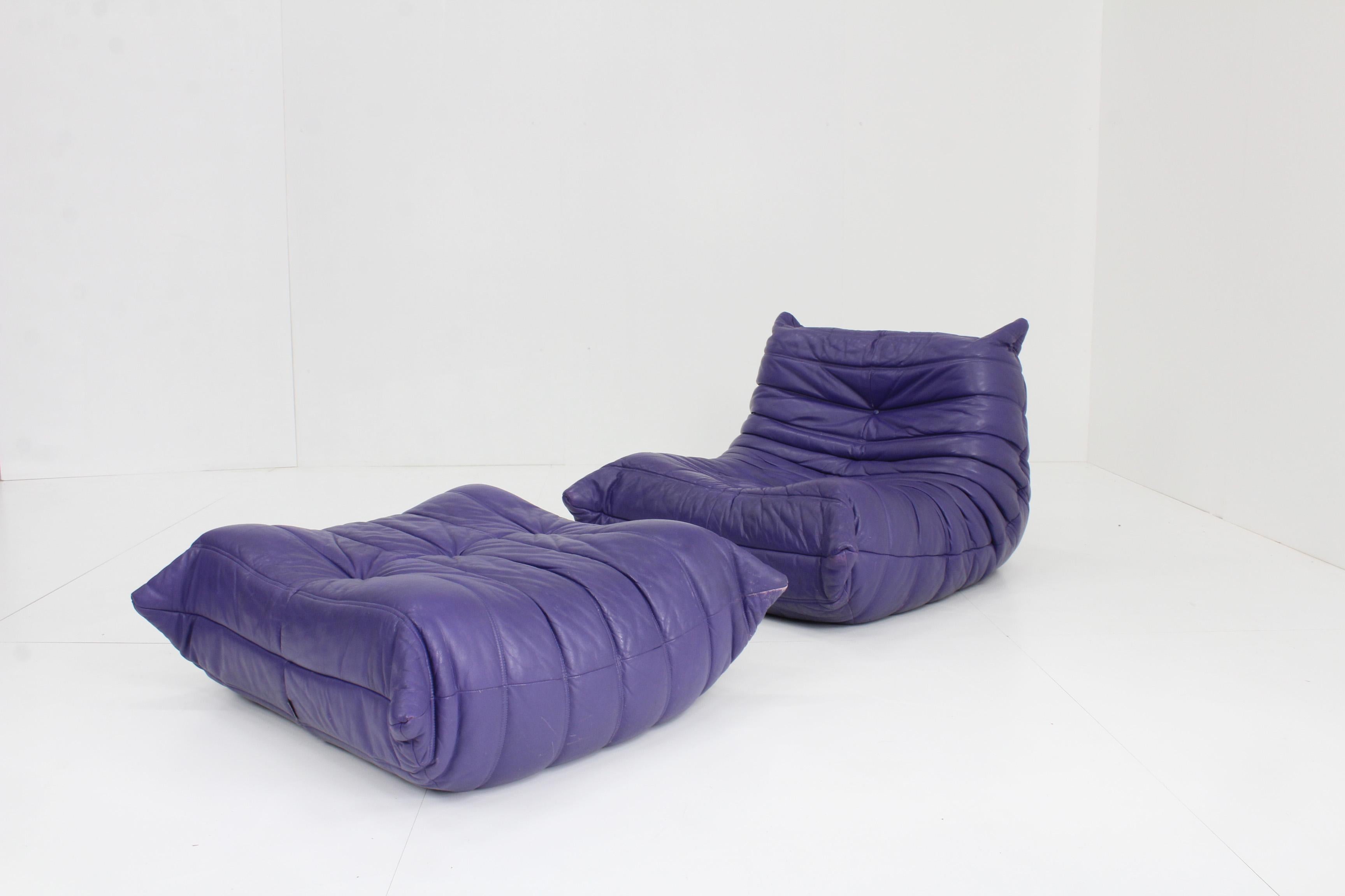 Original Togo Ligne Roset Purple Leather Armchair with Ottoman, 1990s 4