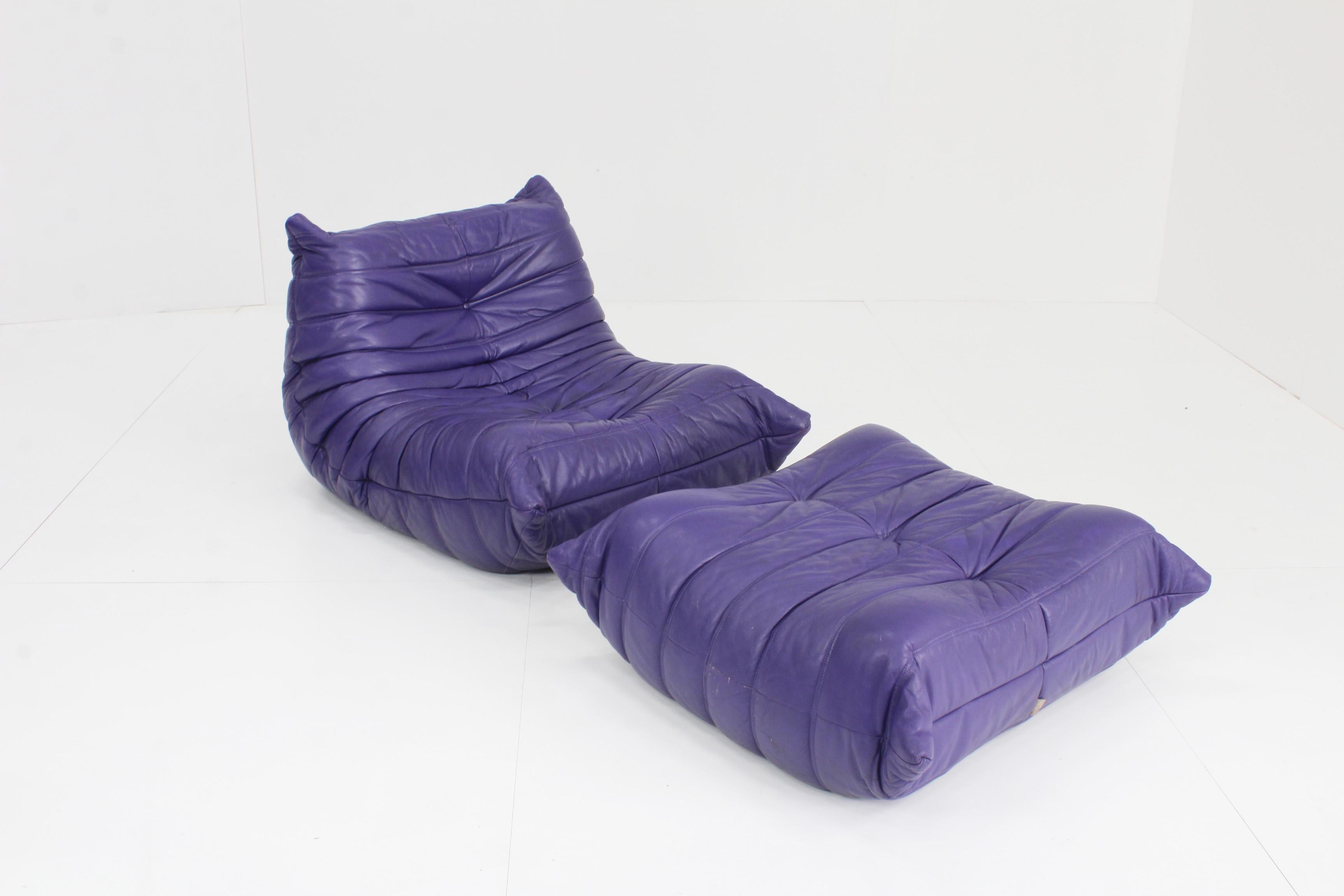 Original Togo Ligne Roset Purple Leather Armchair with Ottoman, 1990s 8