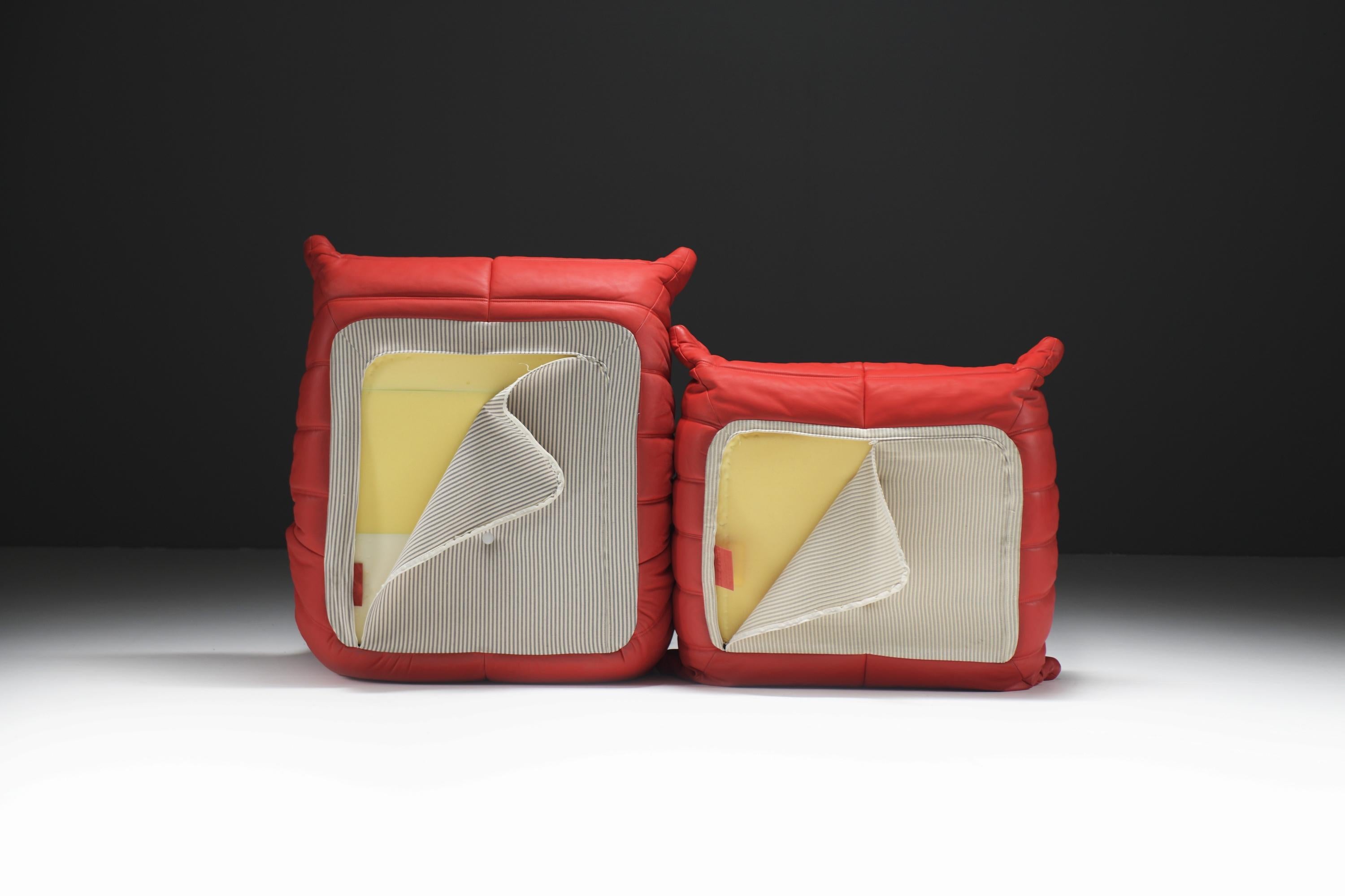 Togo & poof (2007) en cuir rouge de Michel Ducaroy pour Ligne Roset en vente 3