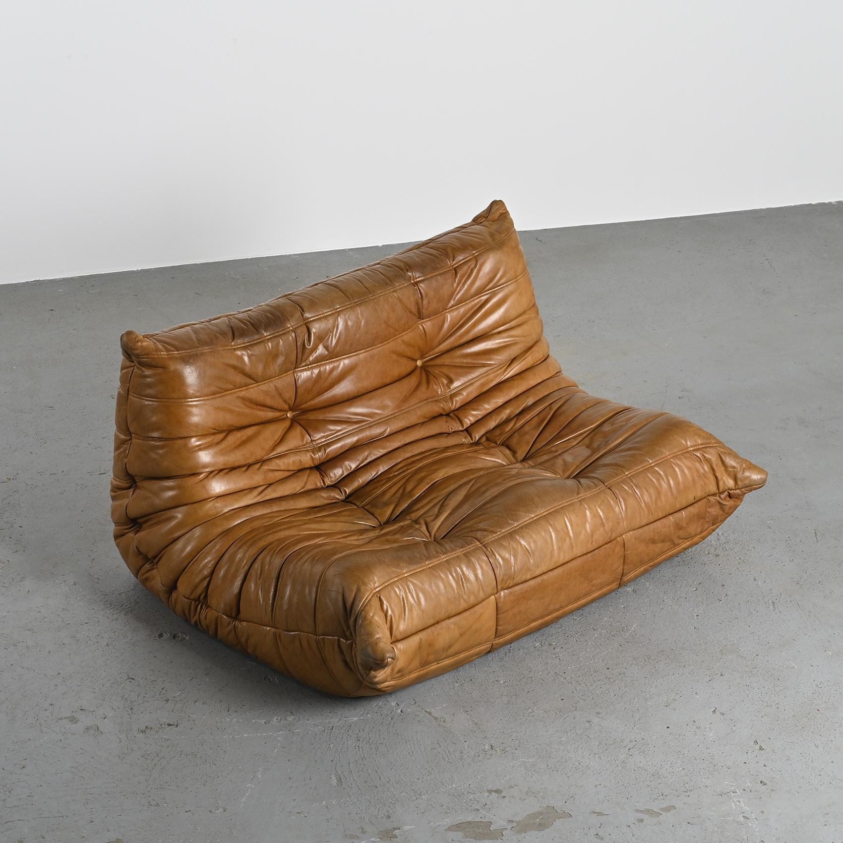 Original Togo Sofa by Michel Ducaroy, Ligne Roset circa 1975 For Sale 6