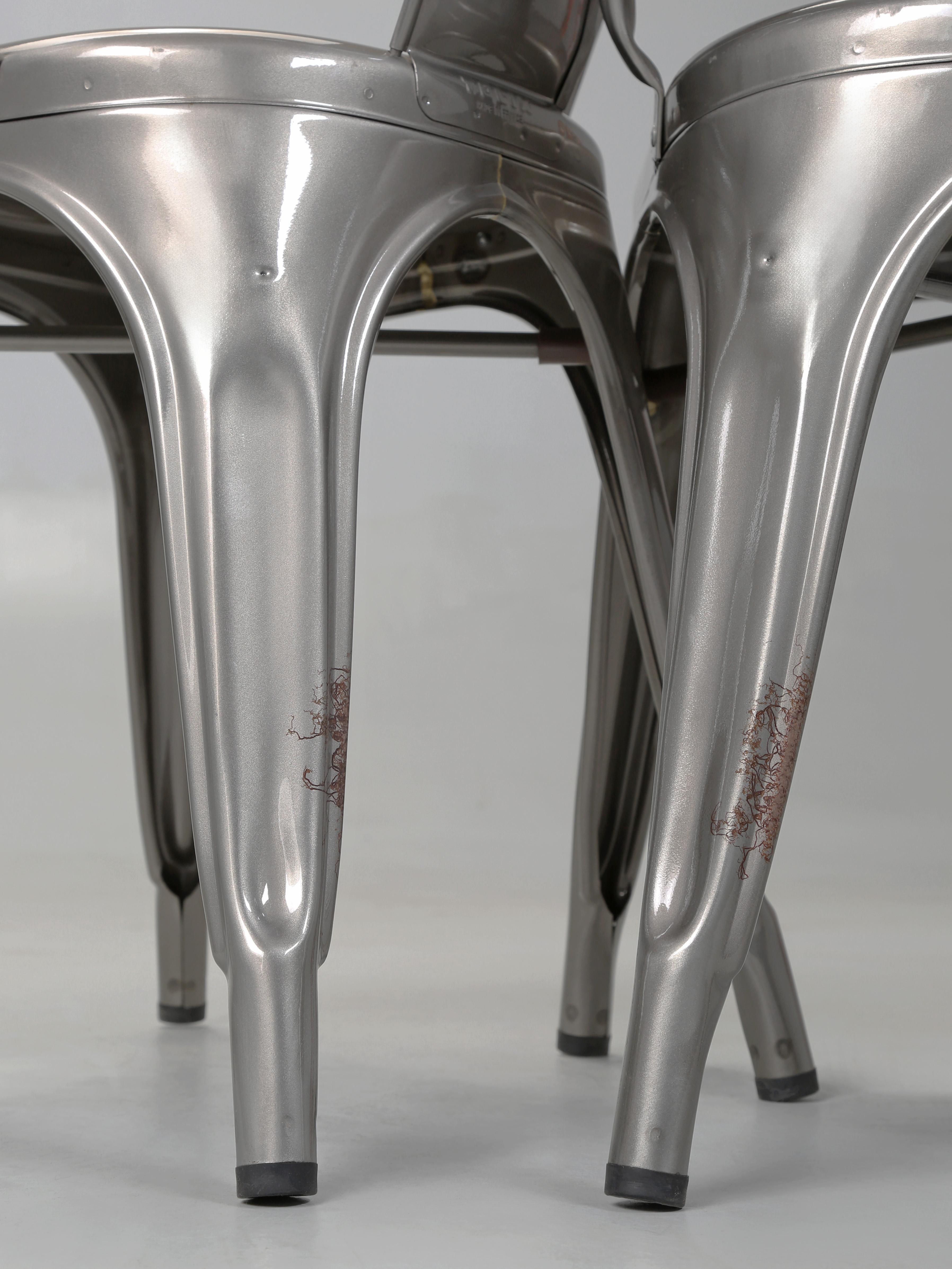 Original Tolix Glossy Grey Chairs french Made - Set of (4) Hundreds Available im Angebot 6
