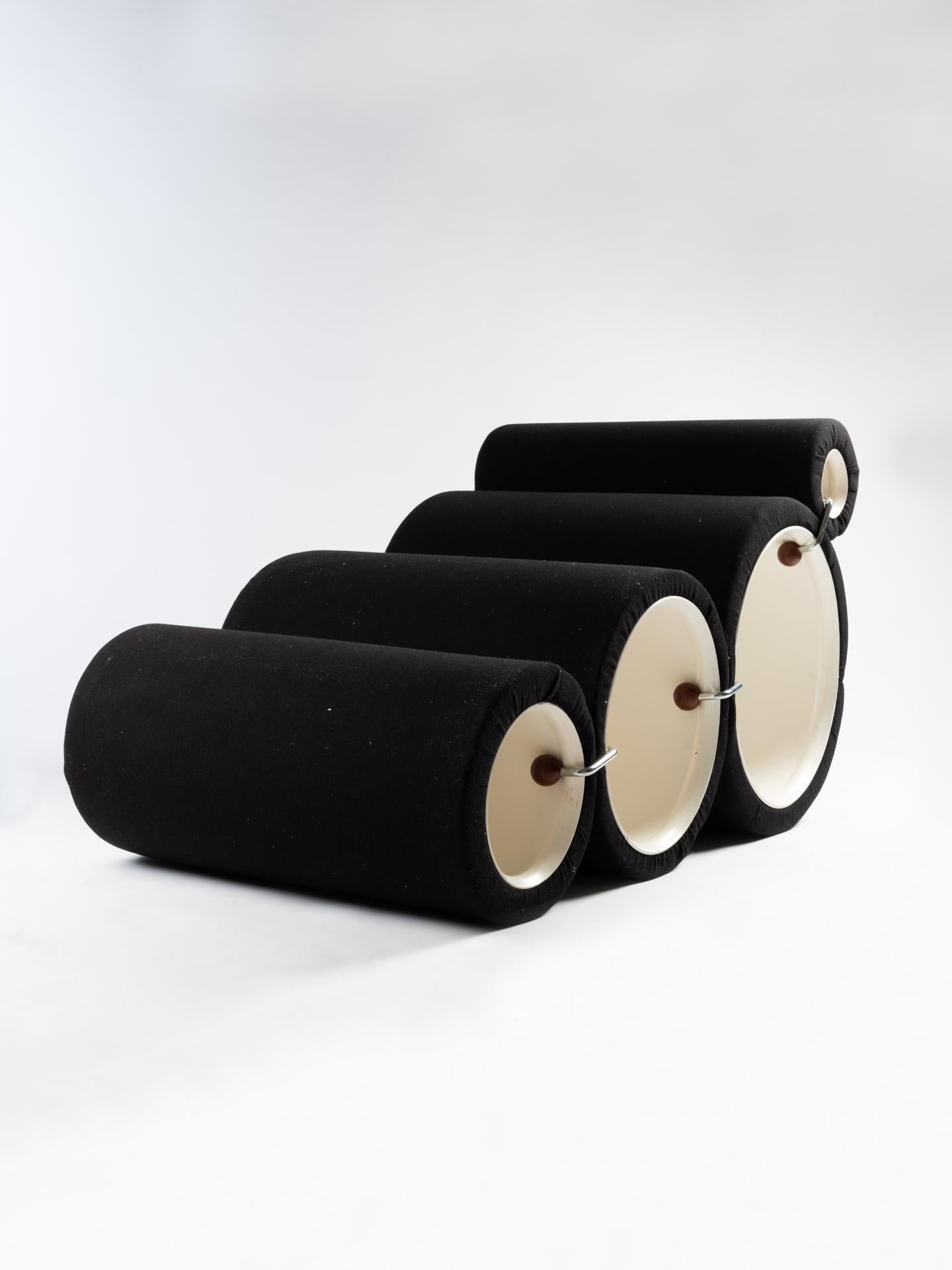 Molded Original Tube Chair by Joe Colombo for Flexform, Italy, 1969-1979 For Sale