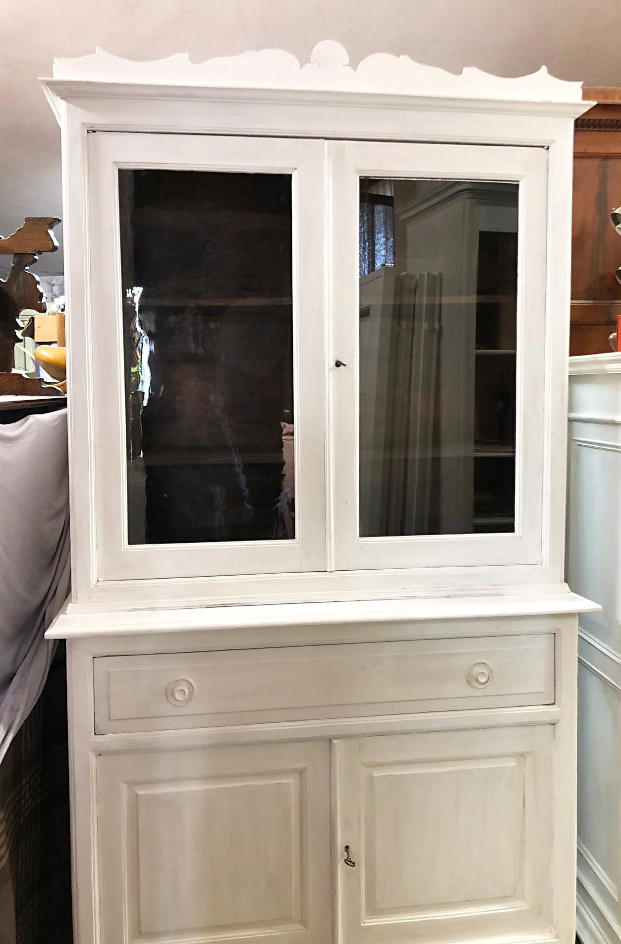Original Tuscan Showcase from 1880 in Fir, Shabby White Color, with Period Glass 5