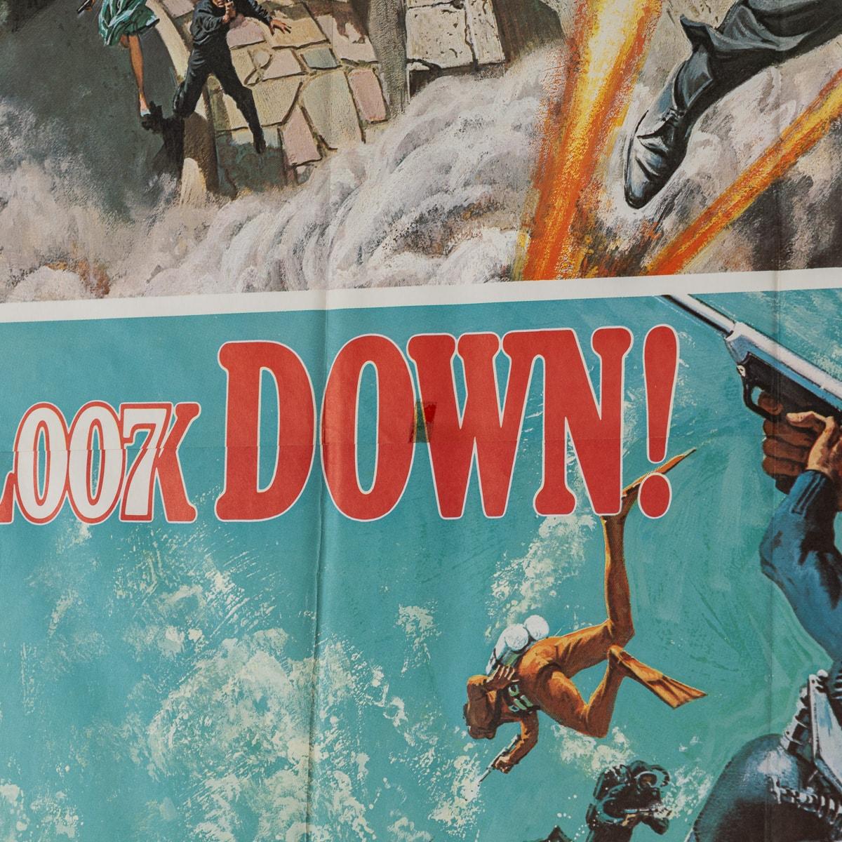 Original U.S James Bond 007 'Thunderball' Poster c.1965 For Sale 5