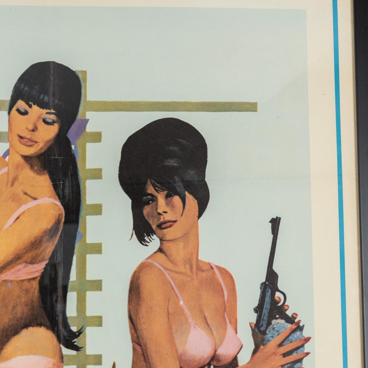 Poster originale della metropolitana di James Bond 007 'Si vive solo due volte', pubblicato negli Stati Uniti nel 1967. 9