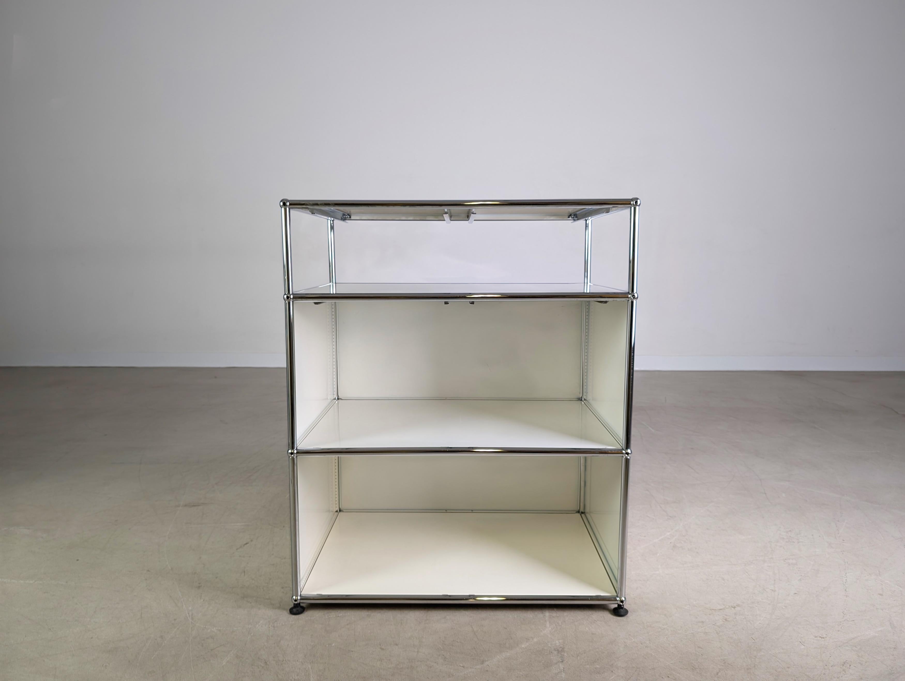 Post-Modern Original USM Haller Anrichte weiß 3x1 Kommode Regal Fritz For Sale