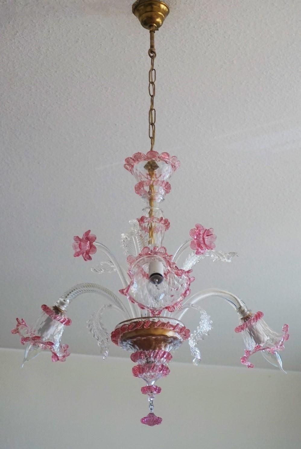 Art Deco Handcrafted Venetian Clear and Pink Murano Glass Chandelier, Italy, 1930s  For Sale