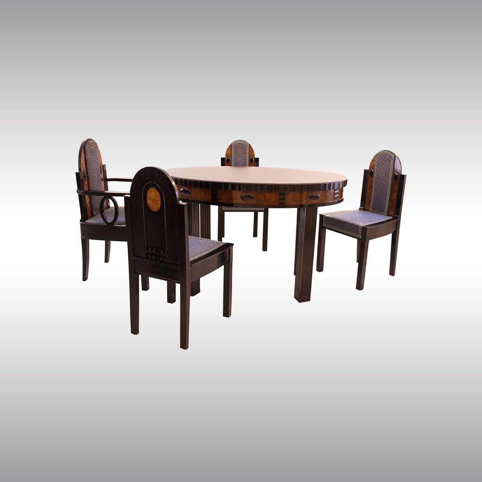 Wiener Jugendstil-Ensemle im Stil der Sezessionszeit, 1905 restauriert im Zustand „Gut“ im Angebot in Vienna, AT