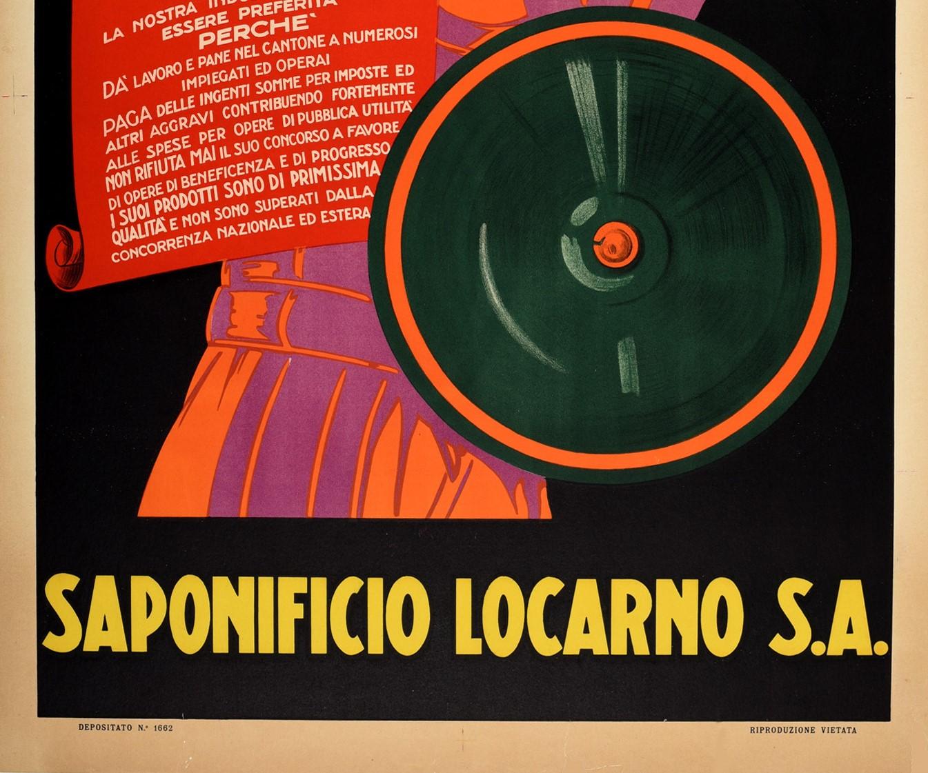 Art déco Affiche publicitaire vintage d'origine pour Saponificio Locarno, dessin de guerrier romain en vente