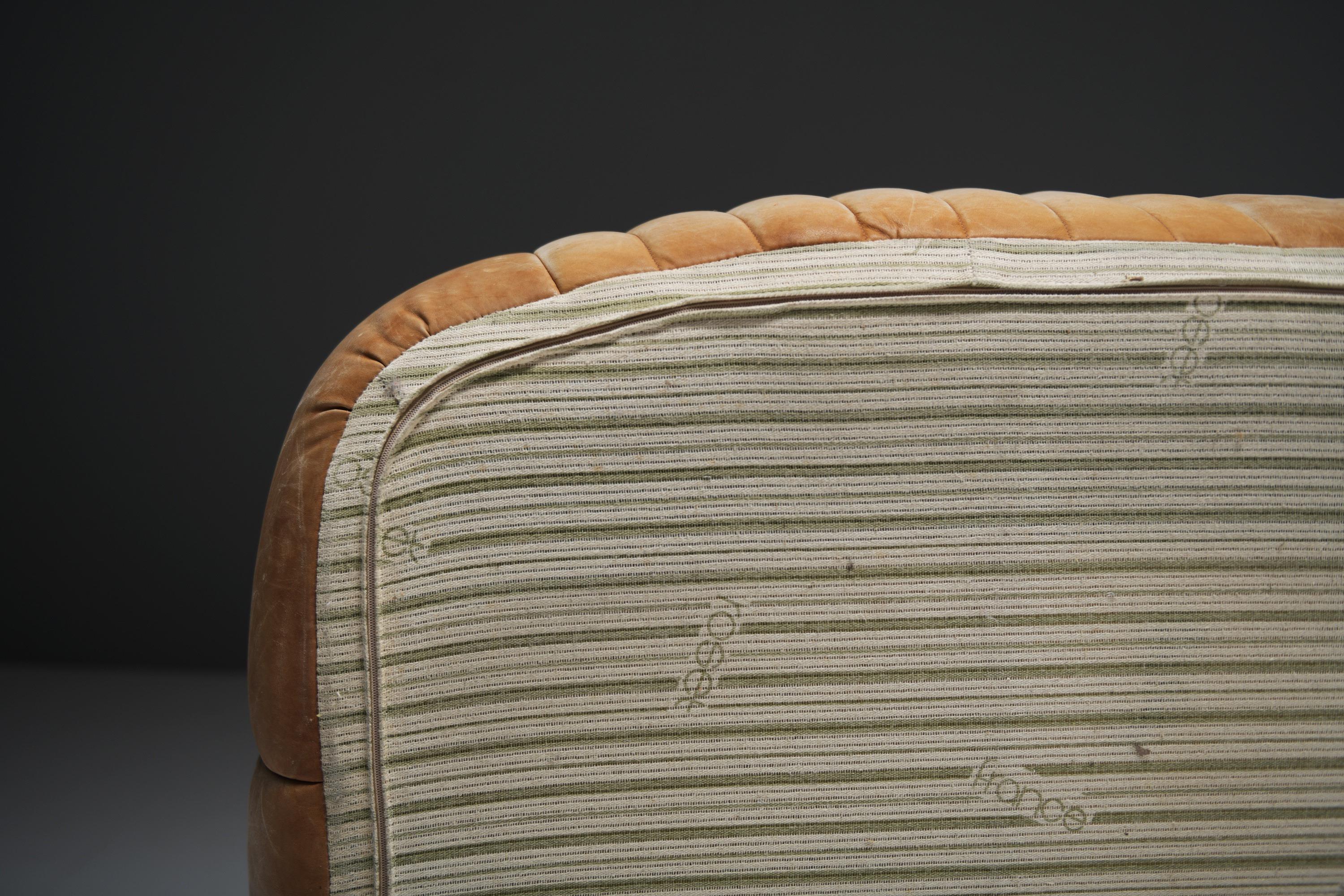 Divano Aralia originale d'epoca in pelle naturale 1981 - Michel Ducaroy - Ligne Roset in vendita 8