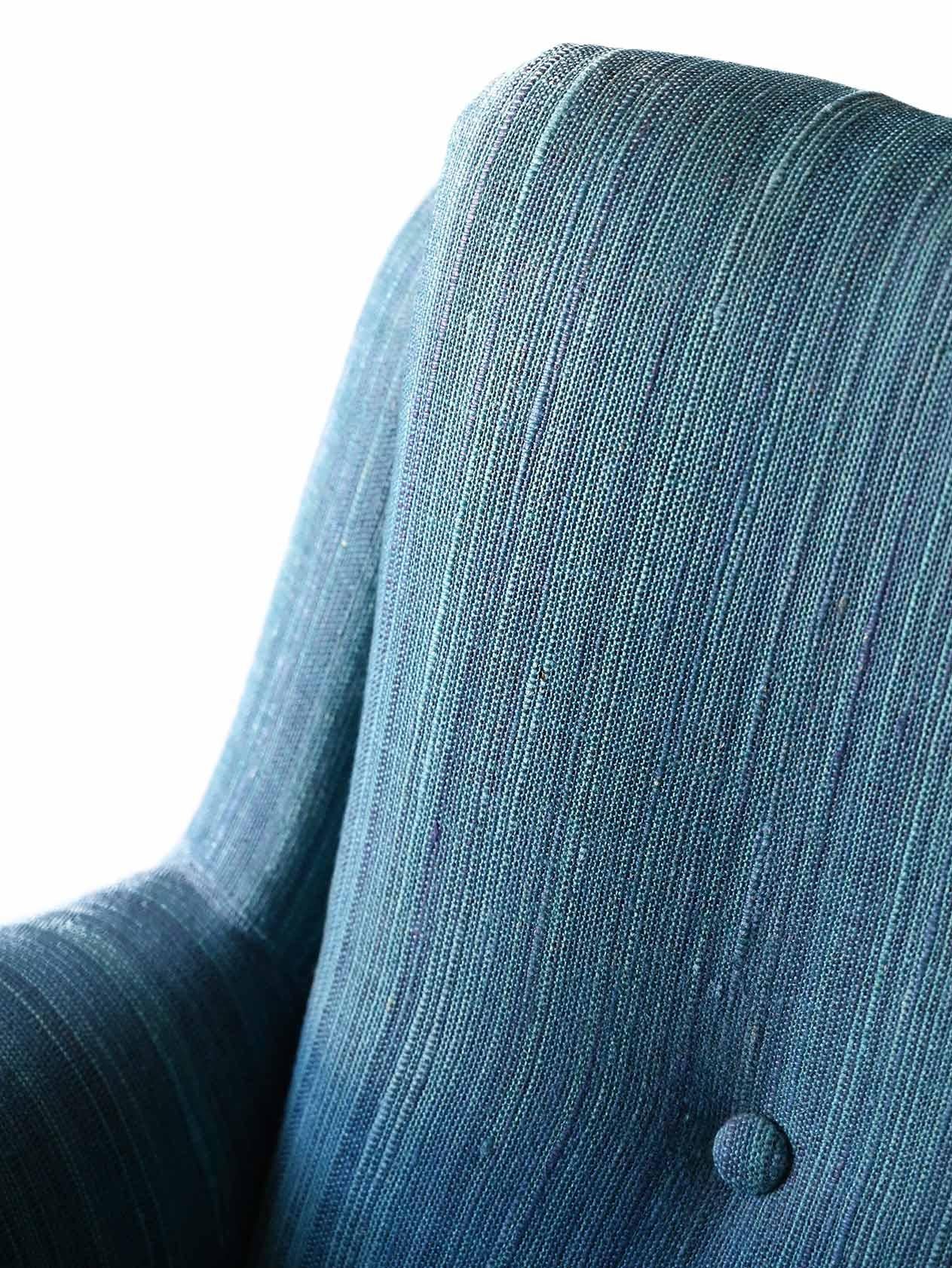 Fauteuil vintage d'origine avec tissu bleu Bon état - En vente à Brescia, IT