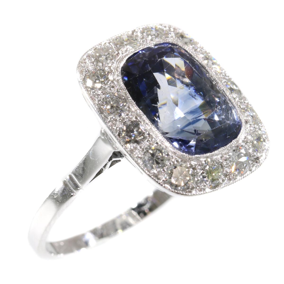 Original Vintage Art Deco Sapphire and Diamond Engagement Ring For Sale 4