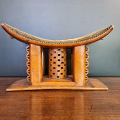 Original vintage Ashanti African stool  1920's