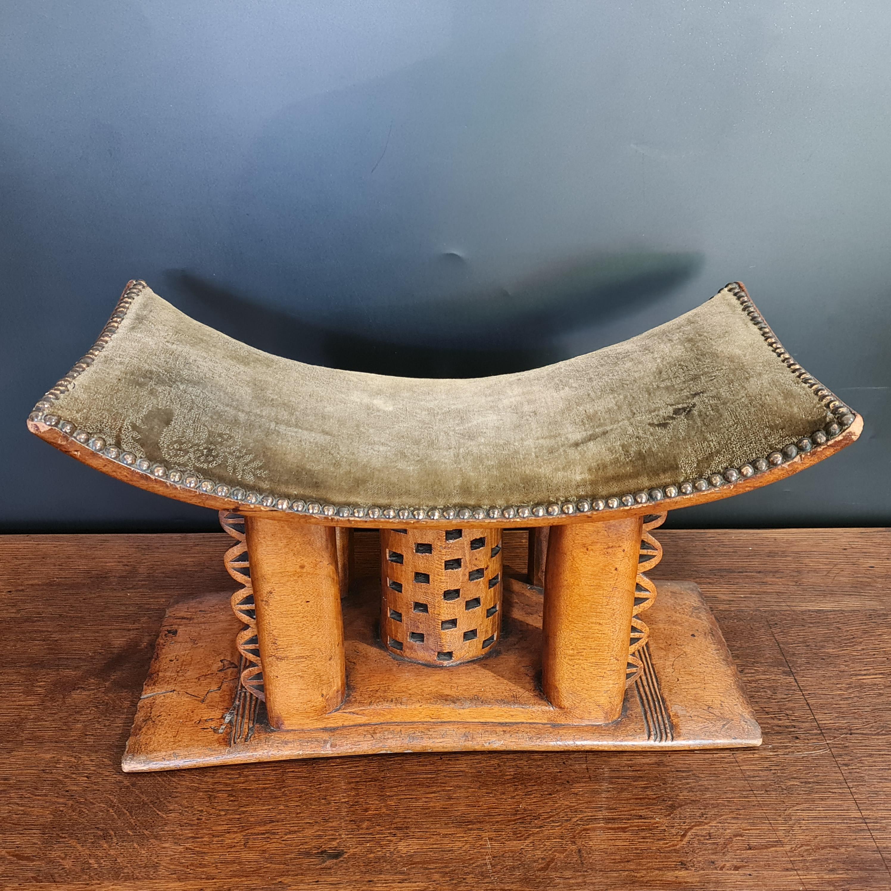 Tribal Original vintage Ashanti African stool  1920's For Sale