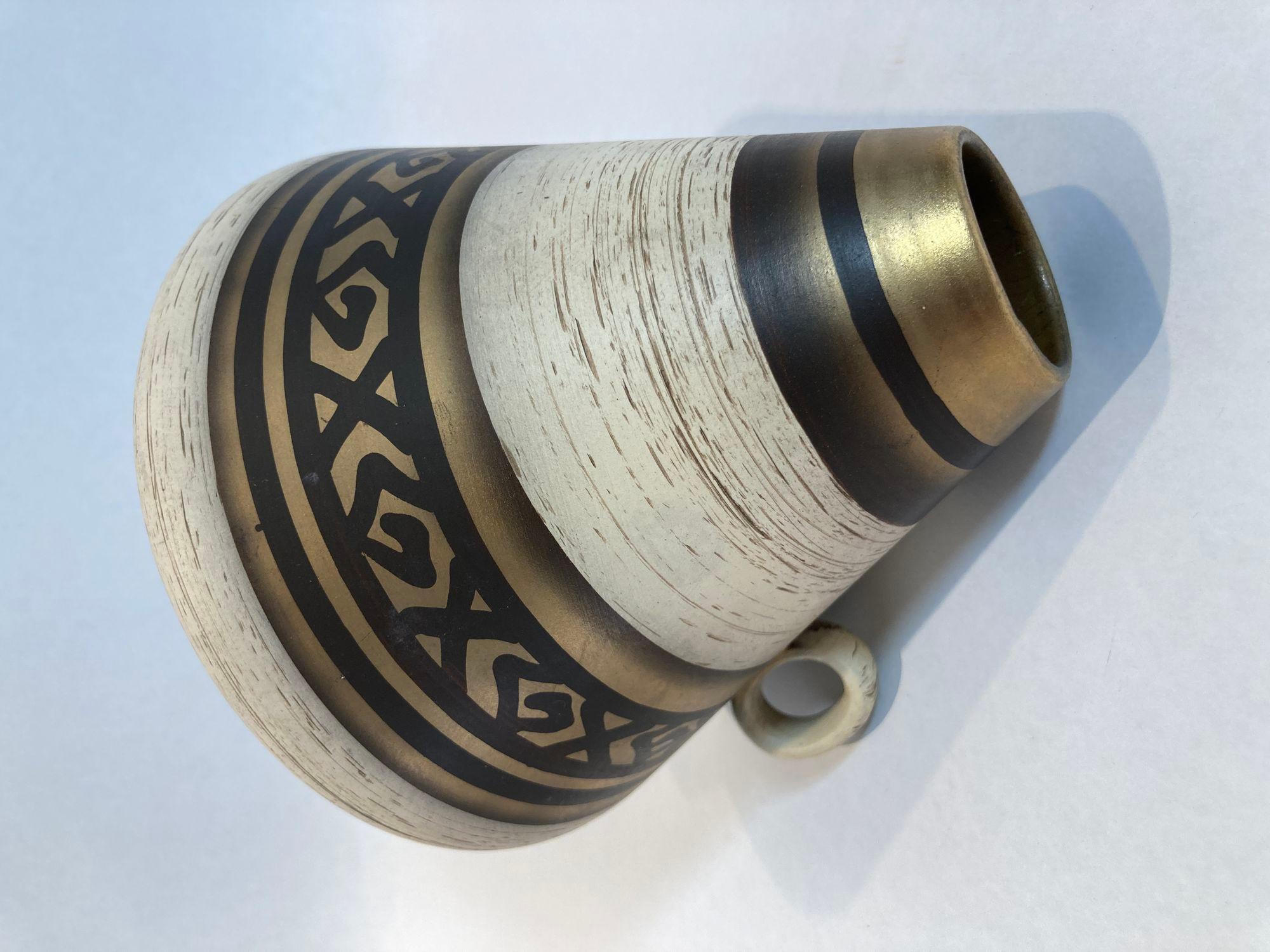 Vase d'origine en céramique Allemagne des années 1970 en vente 3