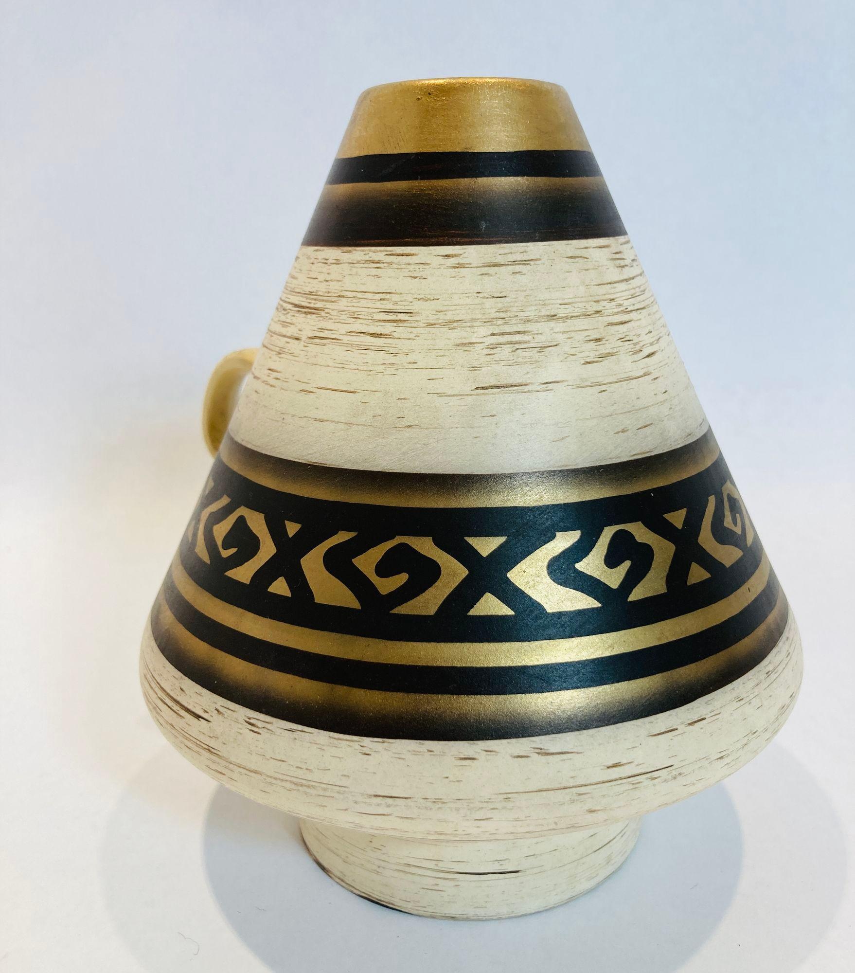 Vase d'origine en céramique Allemagne des années 1970 Bon état - En vente à North Hollywood, CA