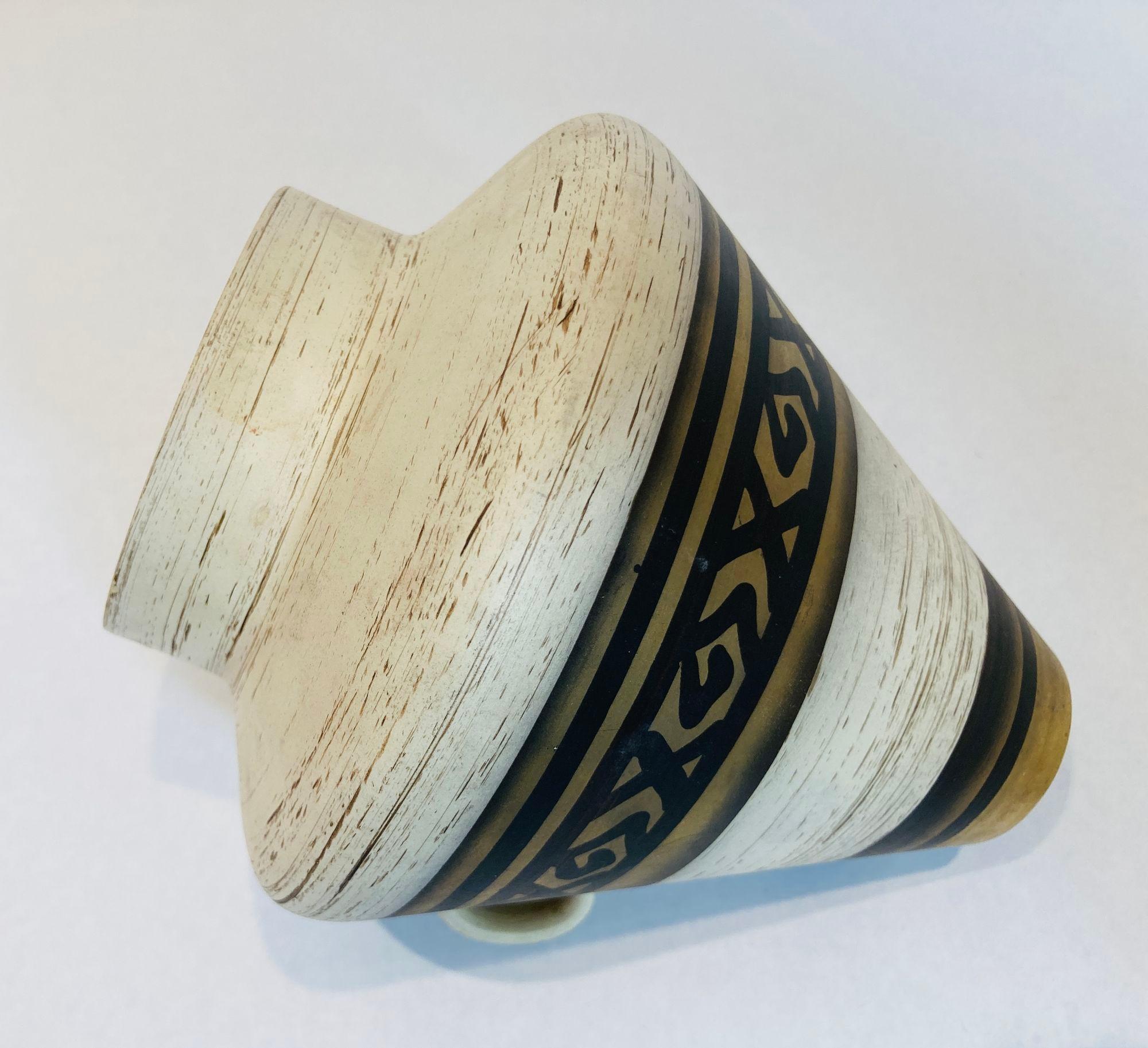 Vase d'origine en céramique Allemagne des années 1970 en vente 1