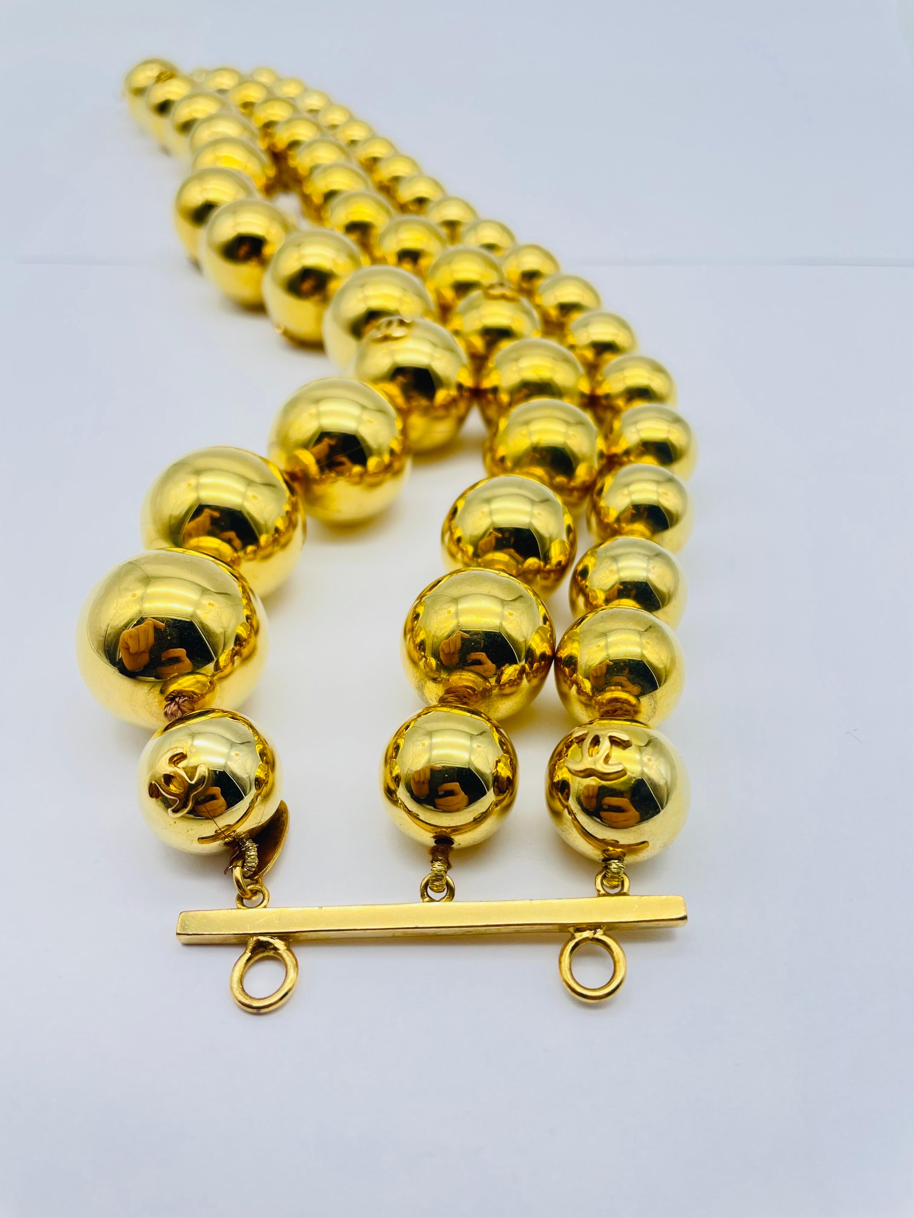 Original Vintage Chanel Gold Logo Pearl Necklace, Rare For Sale 3