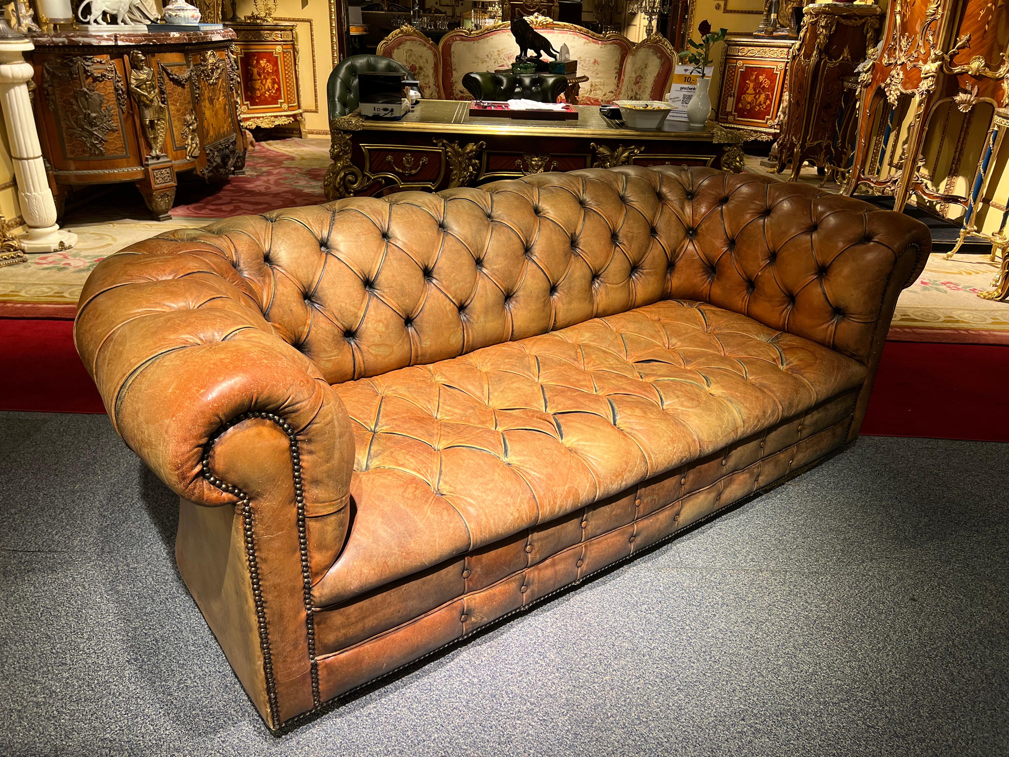 20th Century Original Vintage Chesterfield Sofa Faded Brown from around 1978 High Quality For Sale