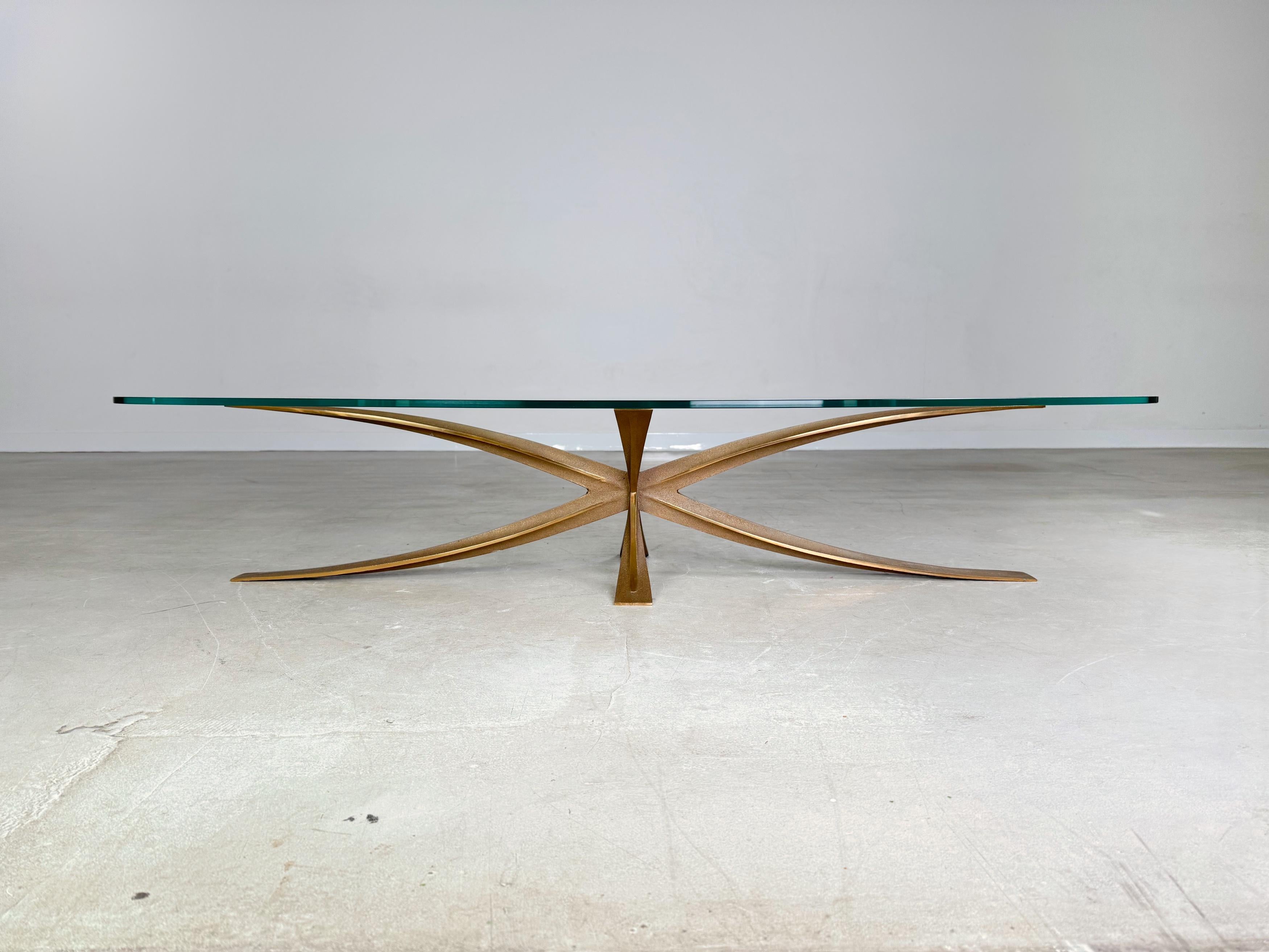 Original Vintage Couchtisch Michel Mangematin Bronze Glas 1960er Jahre, Couchtisch (Moderne der Mitte des Jahrhunderts) im Angebot