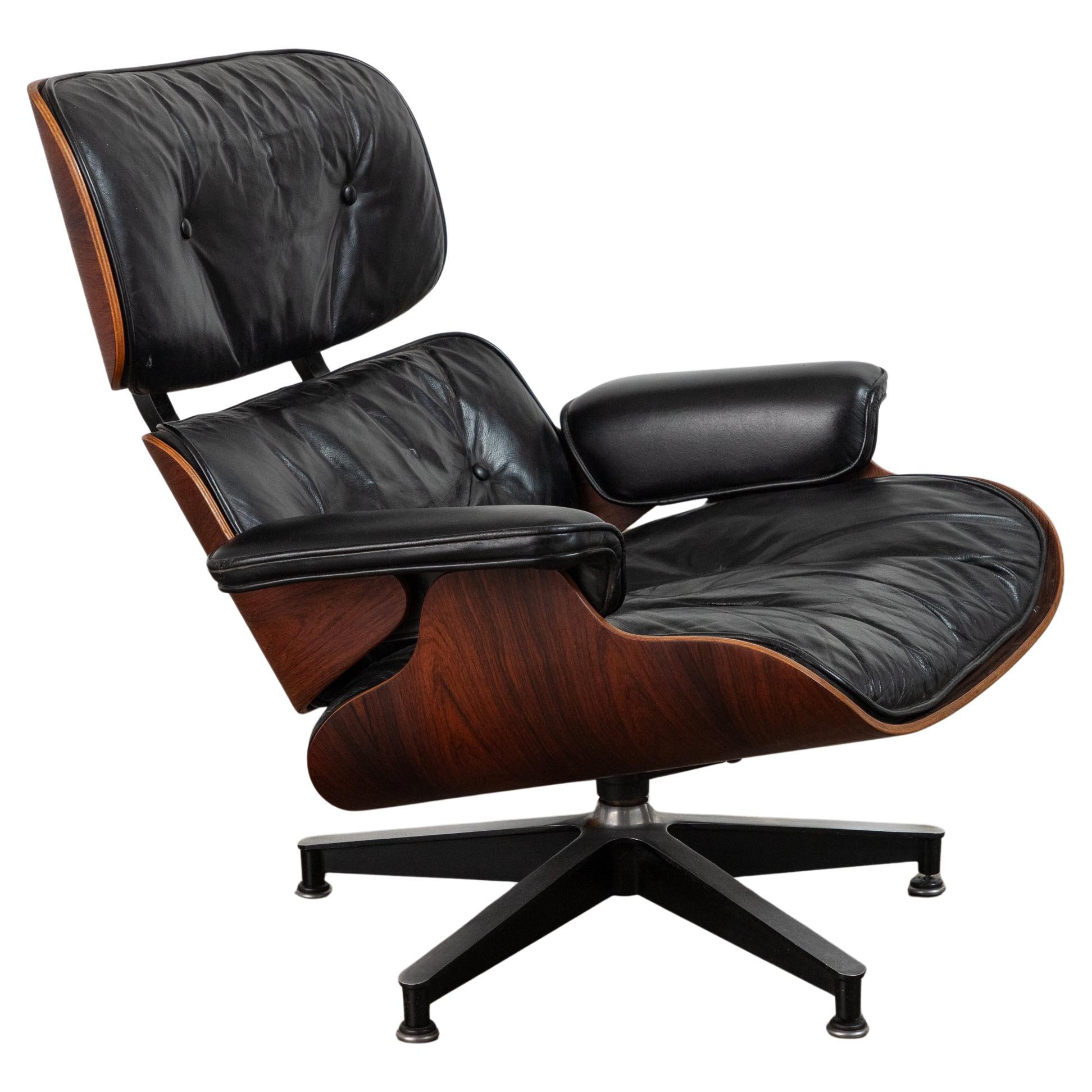 Eames-Loungesessel Ottoman