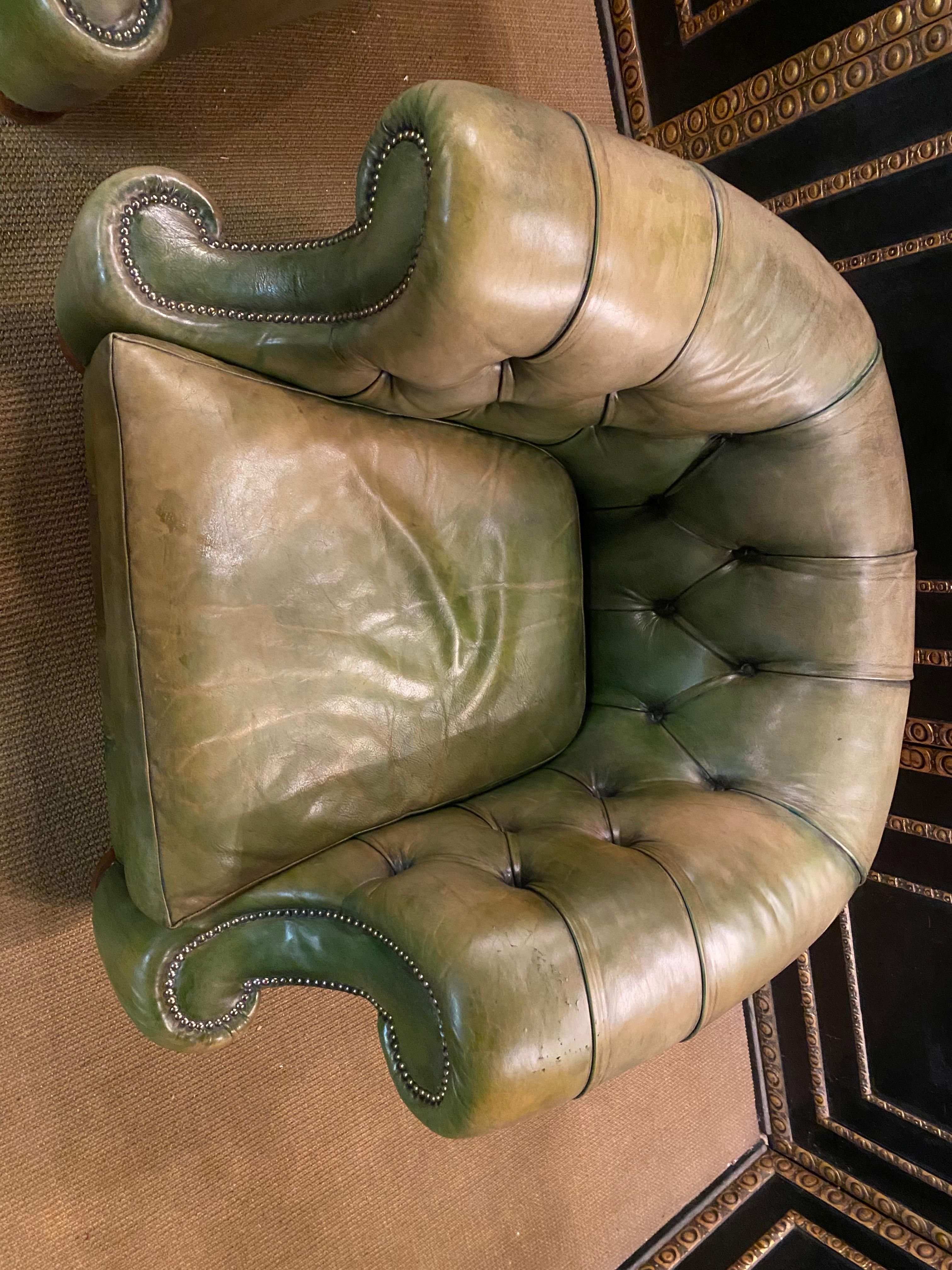 Original Vintage Green Leather Chesterfield Set / Club Suite Armchair and Sofa 9