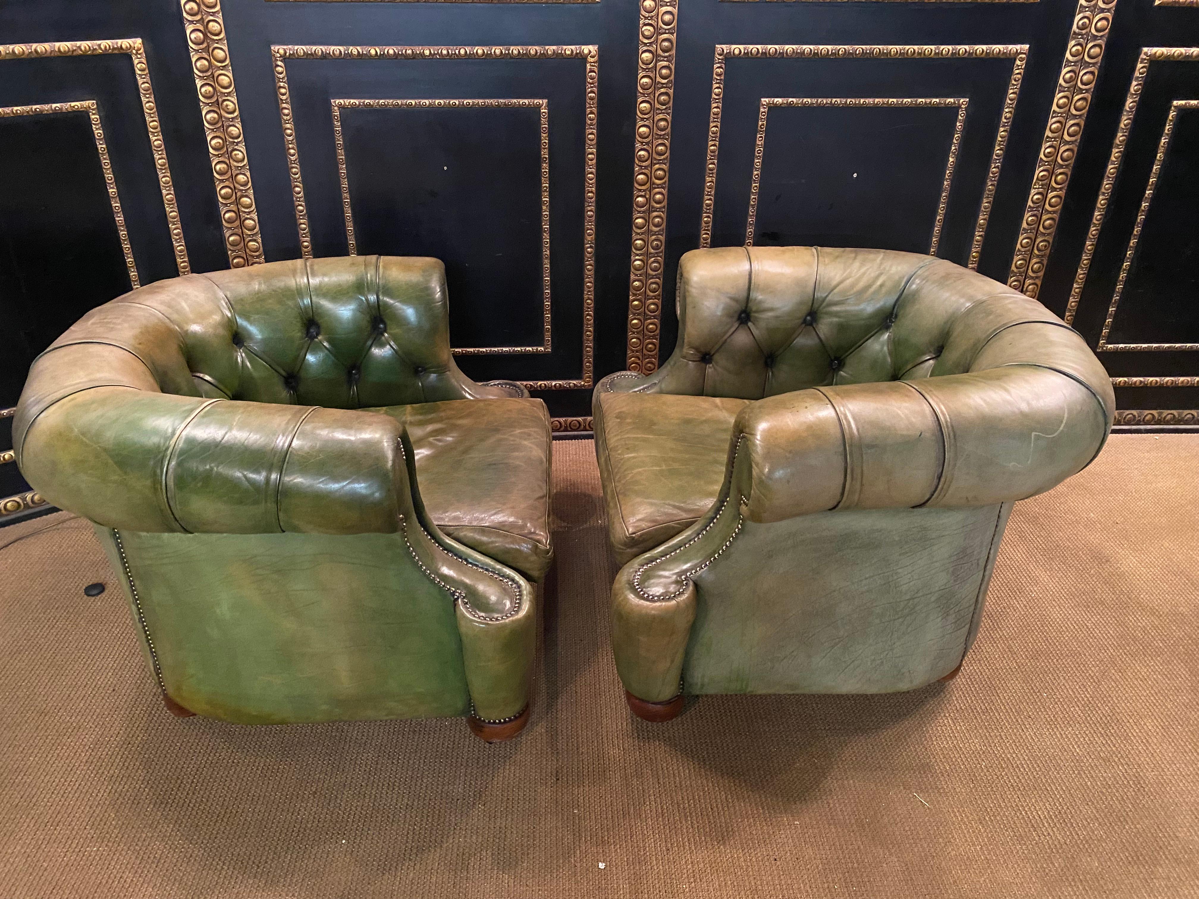 Original Vintage Green Leather Chesterfield Set / Club Suite Armchair and Sofa 10