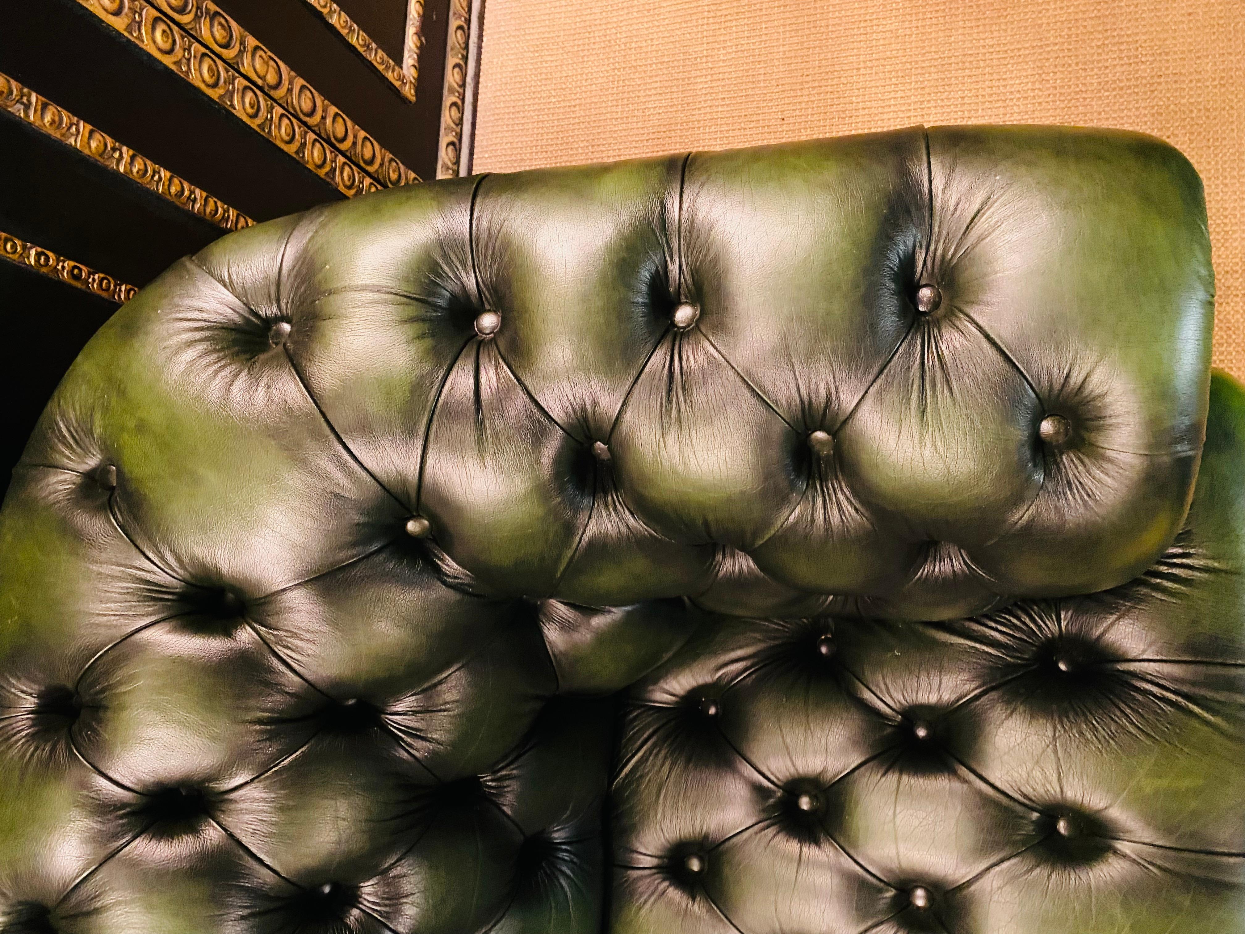 green leather sofa set
