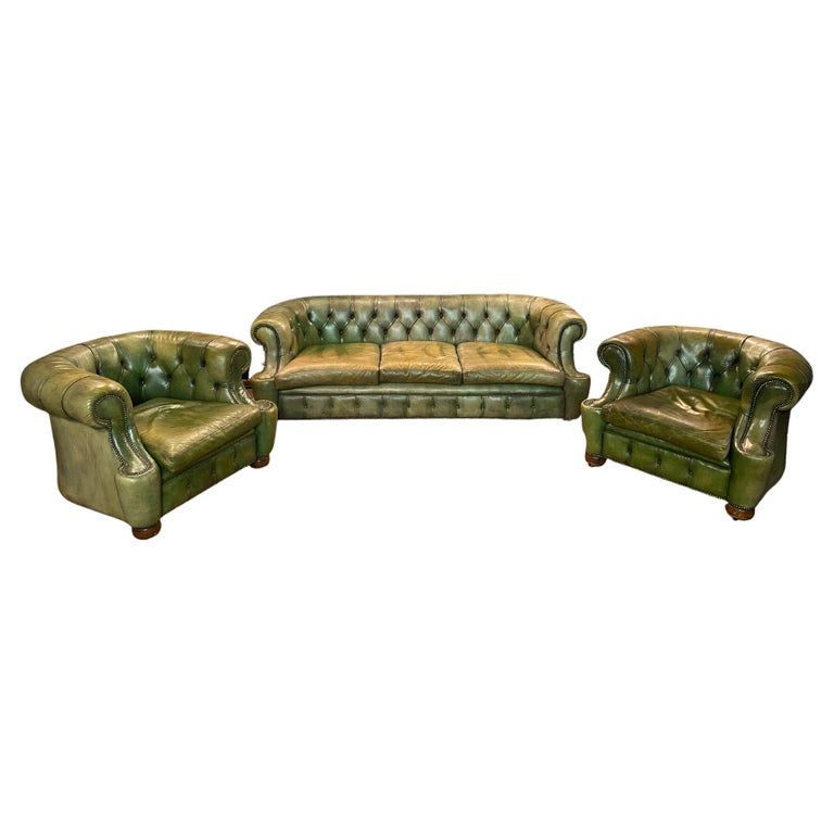Original Vintage Green Leather Chesterfield Set Club Suite Armchair And Sofa At 1stdibs Club Suite Armchair And Sofa At 1stdibs, Green Leather Sofa Set