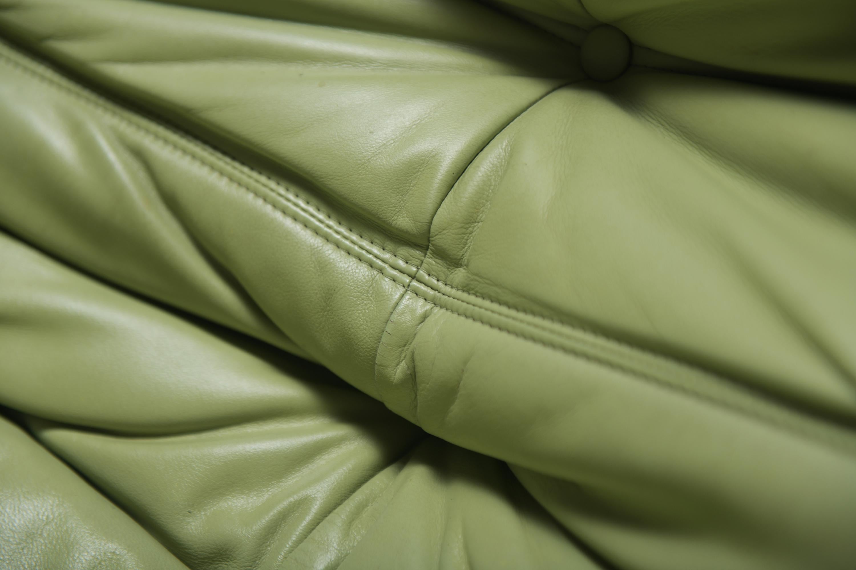 Pelle Togo originale in pelle vintage (1978) di Michel Ducaroy per Ligne Roset France in vendita