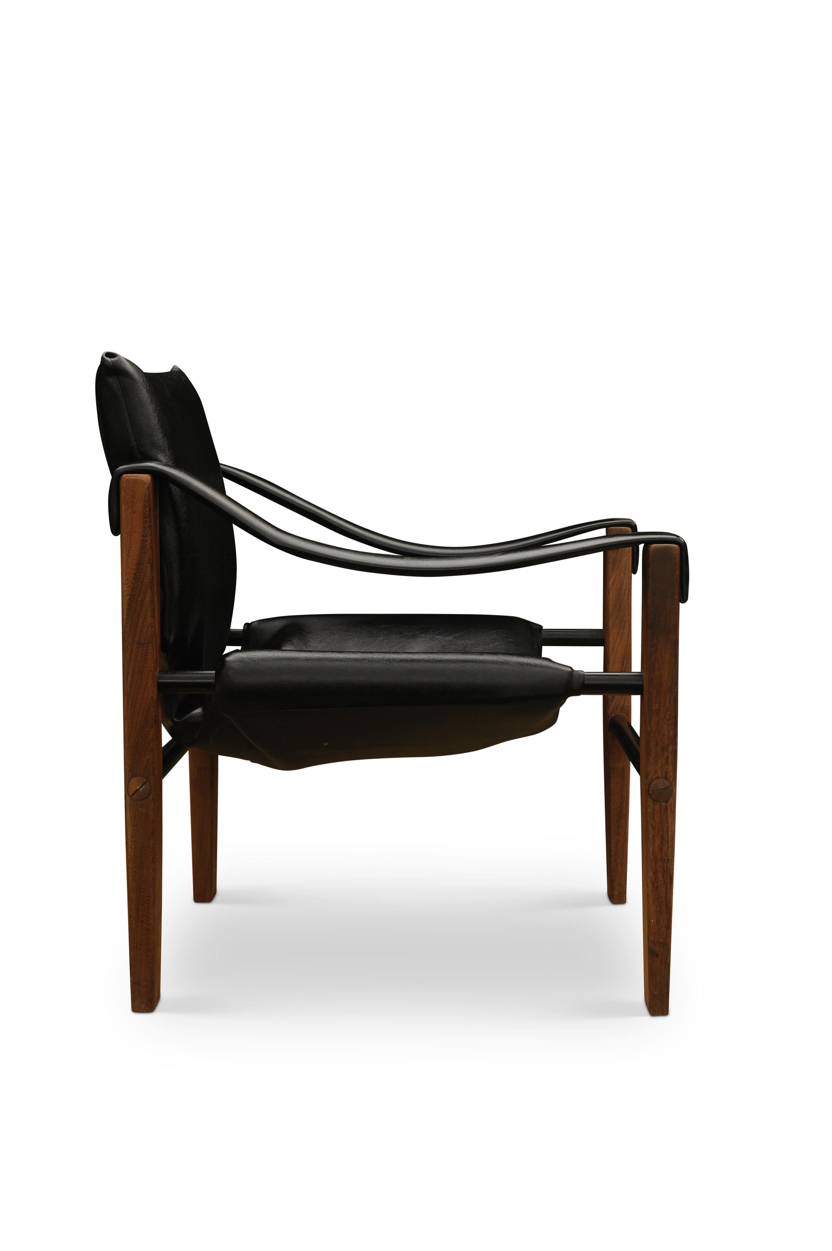 Scottish Original Vintage Mid-century Arkana Black and Teak Safari Chair by Maurice Burke For Sale