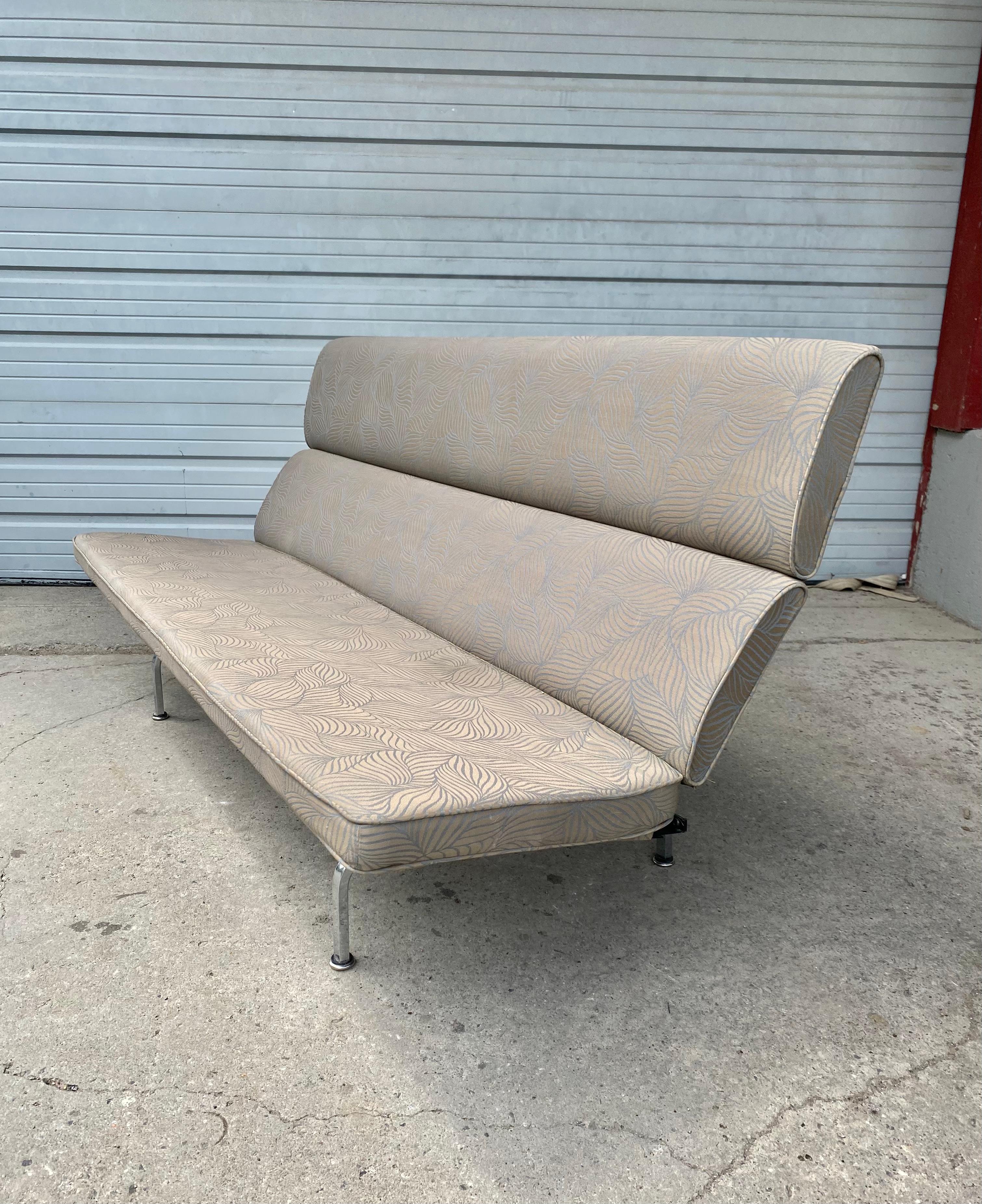 Up for offer is this original Ray and Charles Eames for Herman Miller iconic Compact sofa. Classic modernist design, Retains original Herman Miller label. This sofa retains a low profile and an ergonomic form while functionally supported by a steel